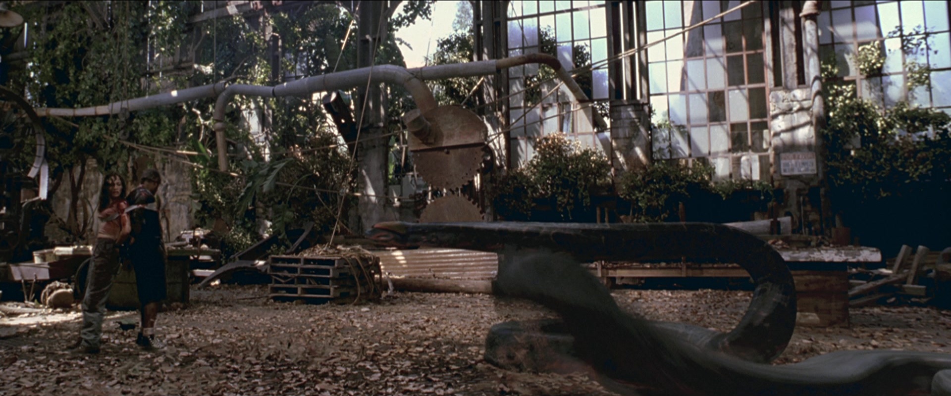 Anaconda (1997), wide, 2.40:1 — film still