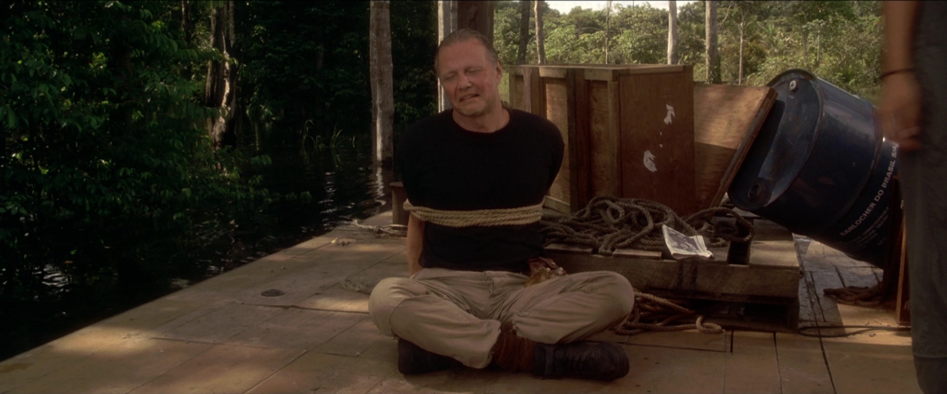 Anaconda (1997), wide, 2.40:1 — film still