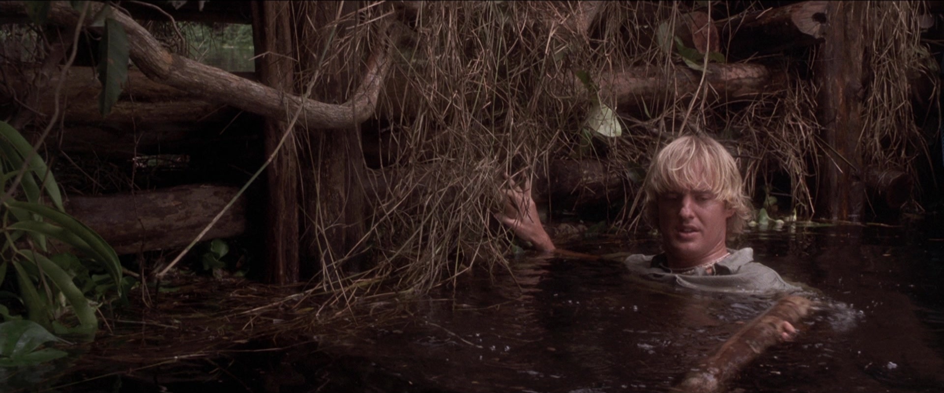 Anaconda (1997), wide, 2.40:1 — film still