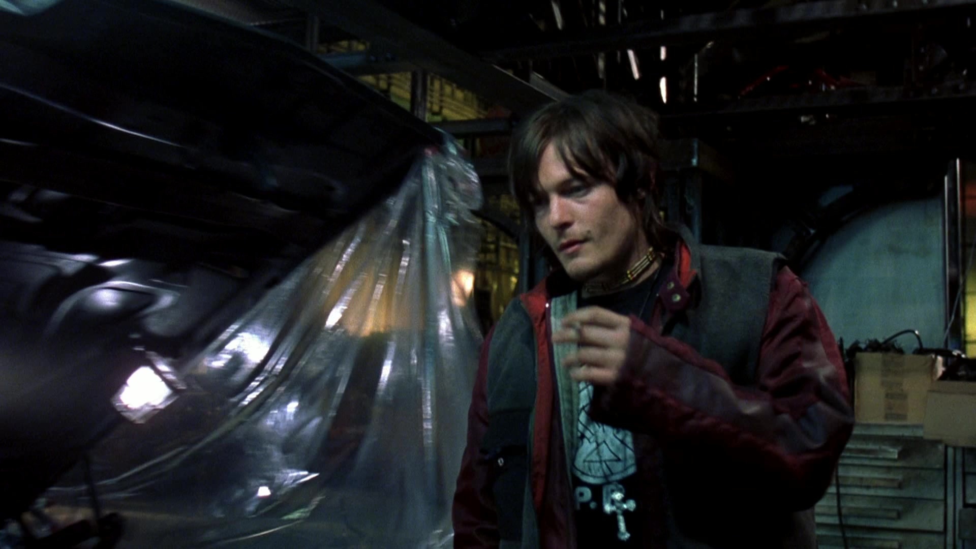 Blade II (2002), wide, 1.78:1 — film still