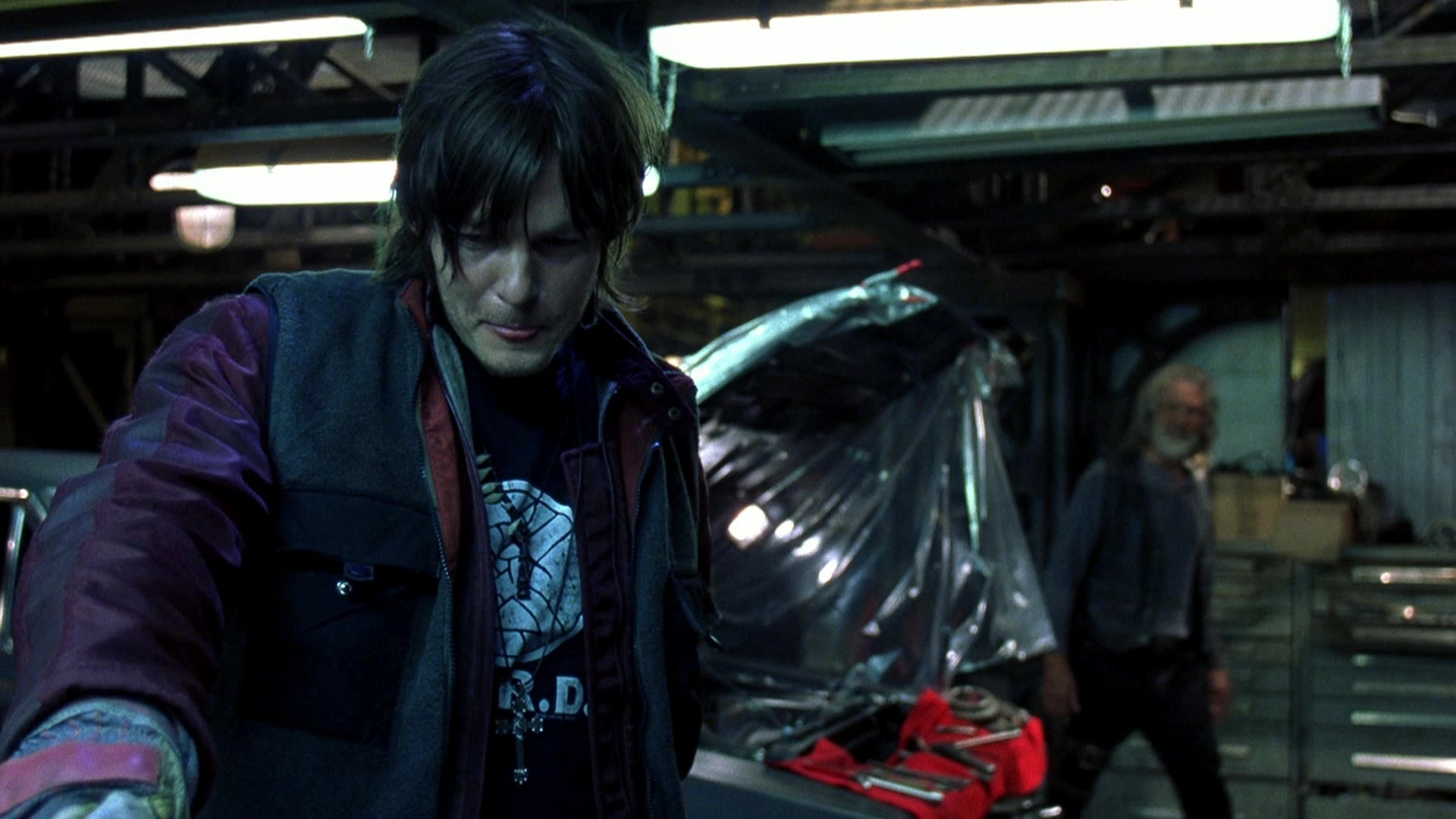 Blade II (2002), close, 1.78:1 — film still