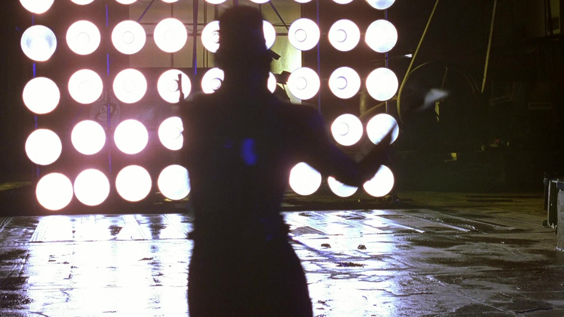 Blade II (2002), wide, 1.78:1 — film still