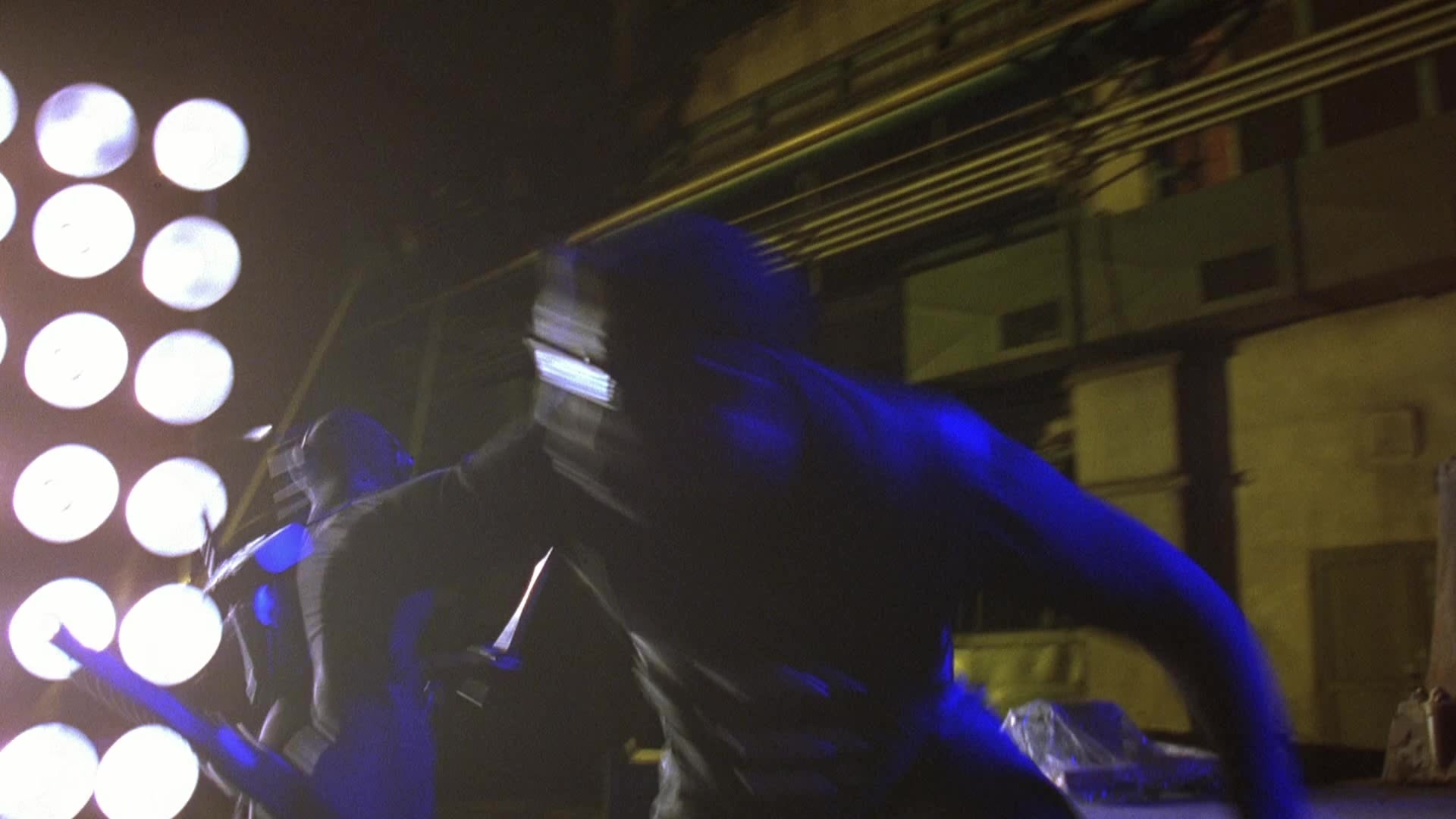 Blade II (2002), wide, 1.78:1 — film still