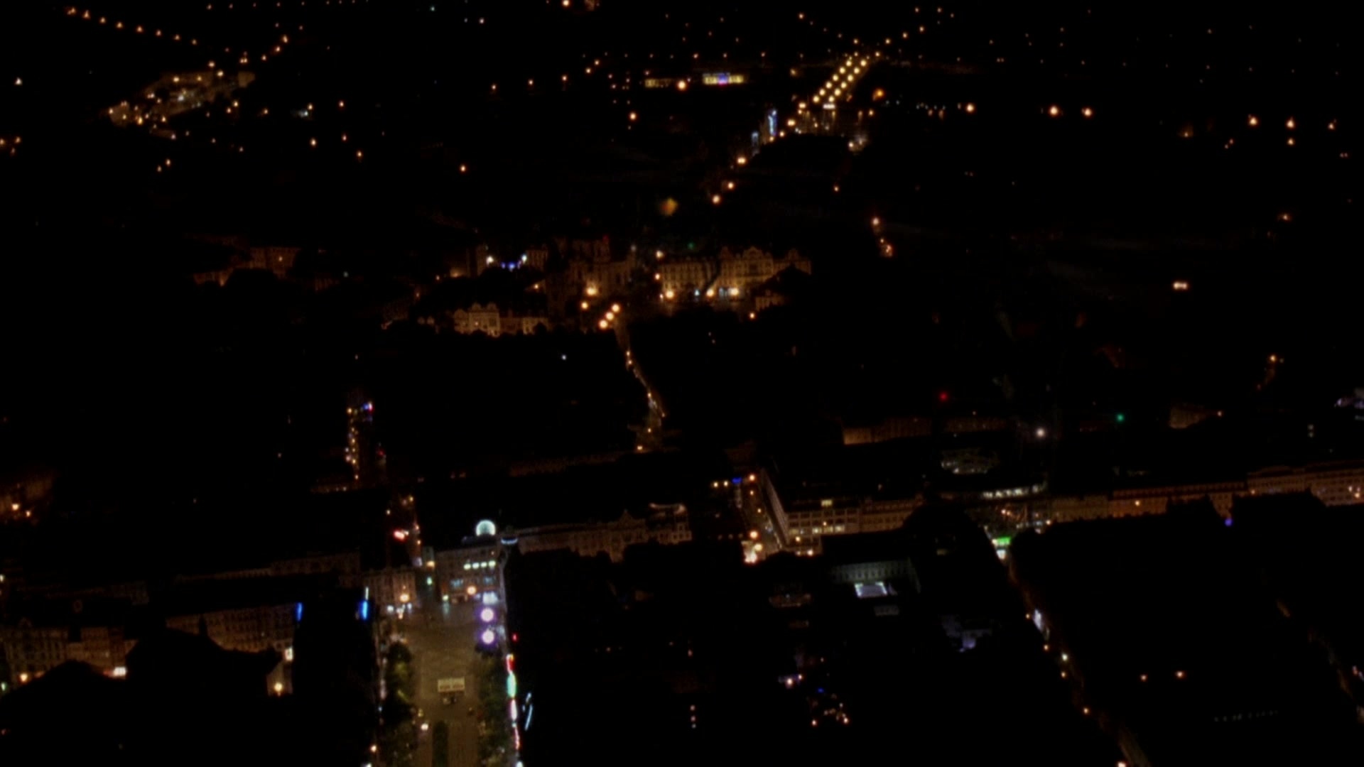 Blade II (2002), wide, 1.78:1 — film still