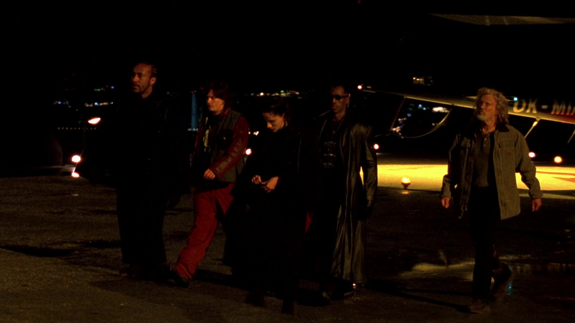 Blade II (2002), wide, 1.78:1 — film still