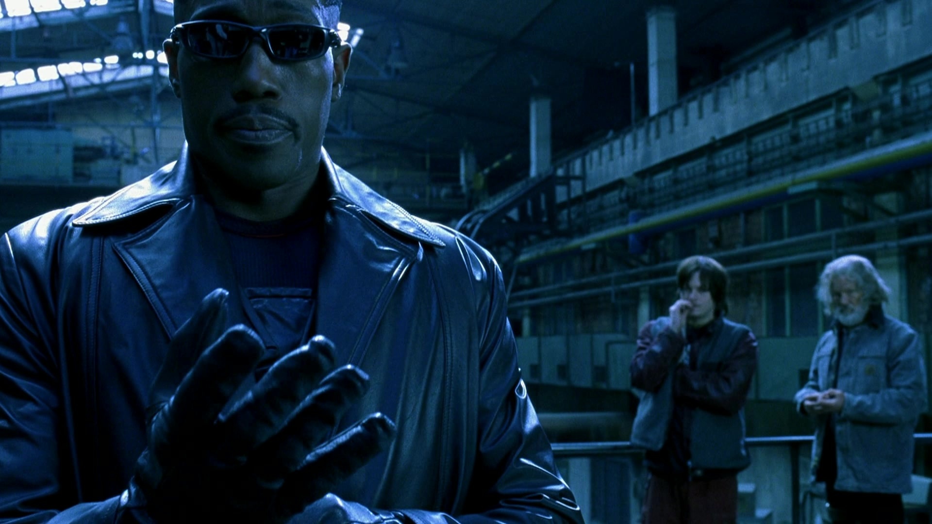 Blade II (2002), wide, 1.78:1 — film still