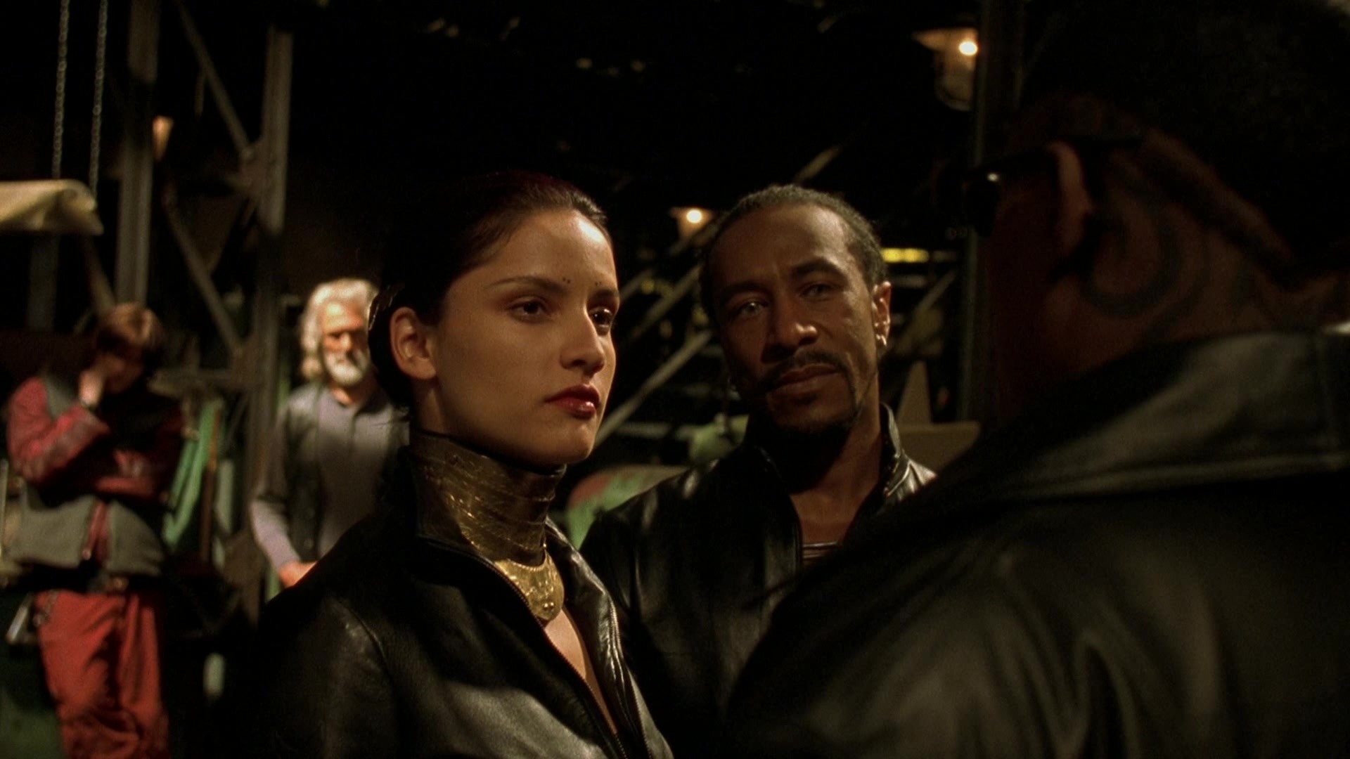 Blade II (2002), wide, 1.78:1 — film still