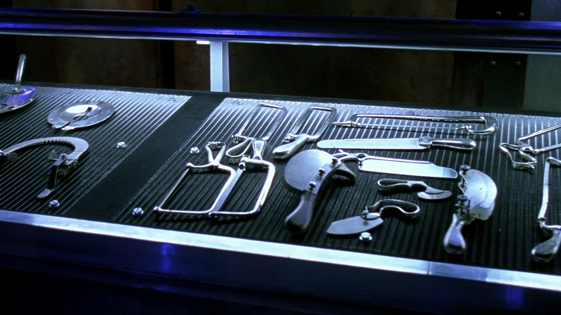 Blade II (2002), wide, 1.78:1 — film still