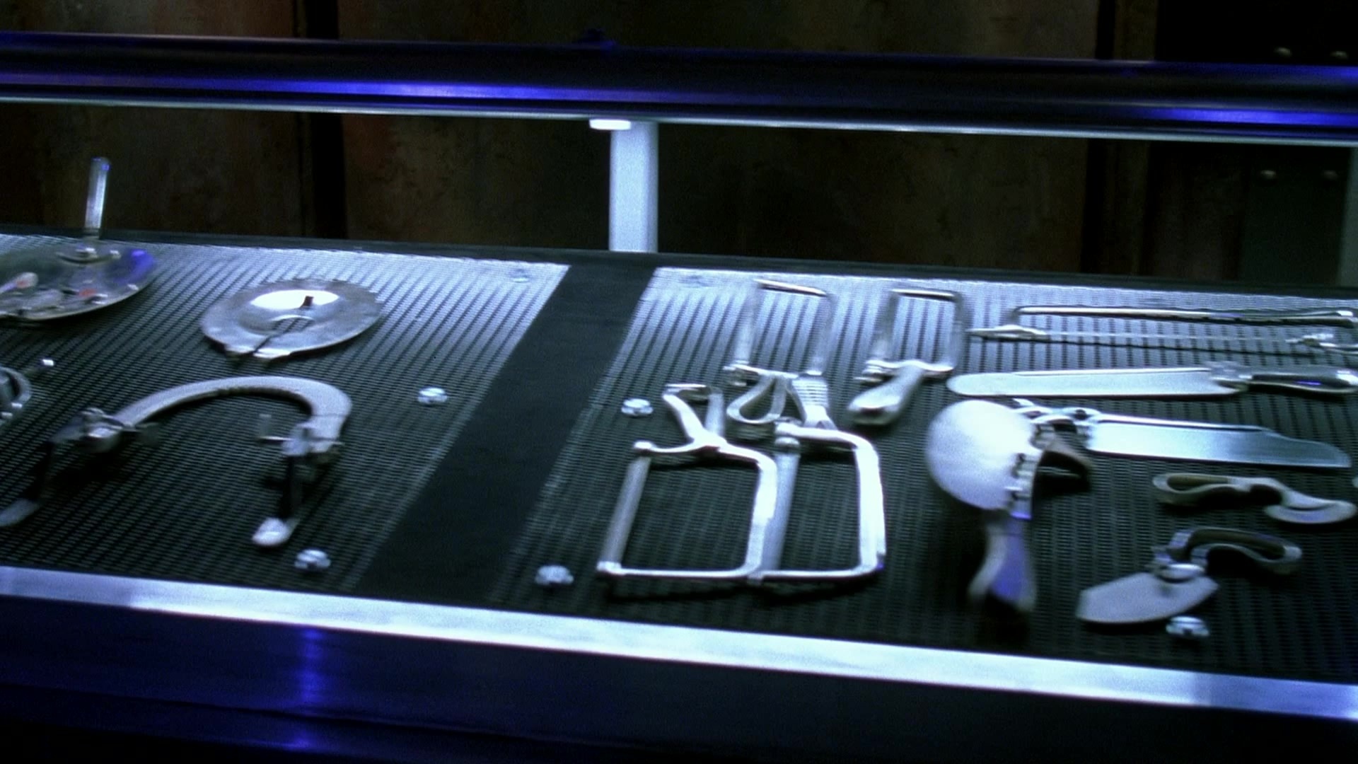 Blade II (2002), wide, 1.78:1 — film still