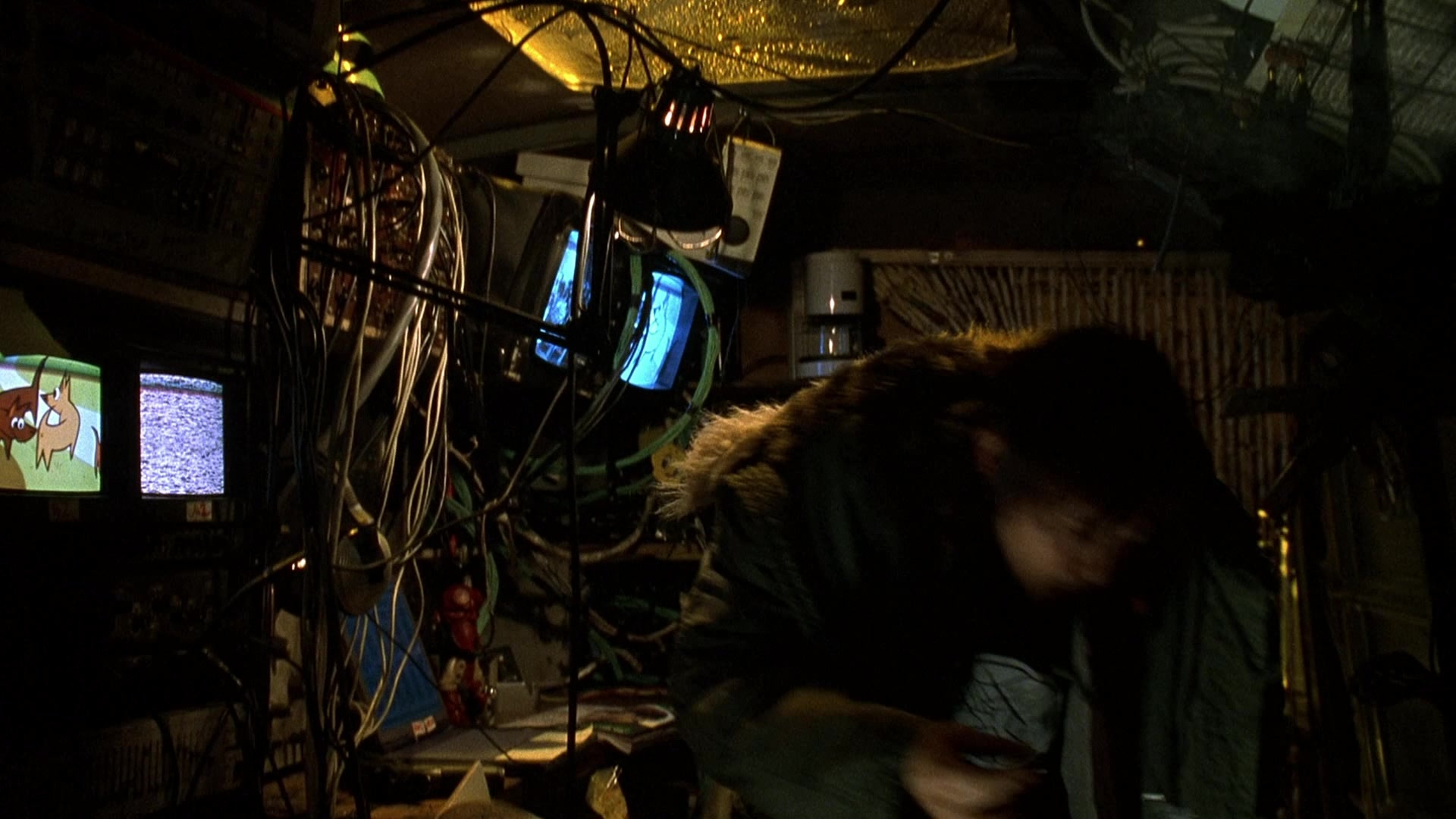 Blade II (2002), wide, 1.78:1 — film still