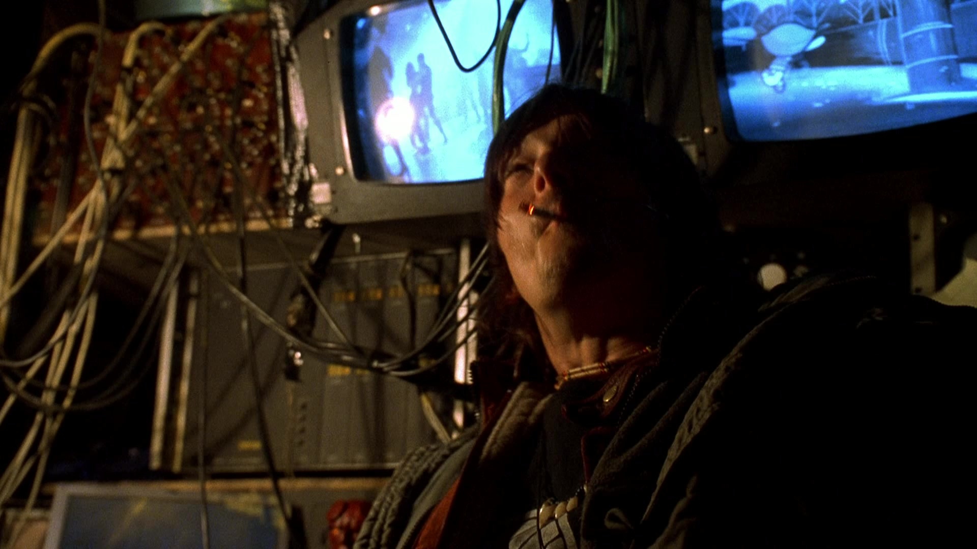 Blade II (2002), wide, 1.78:1 — film still