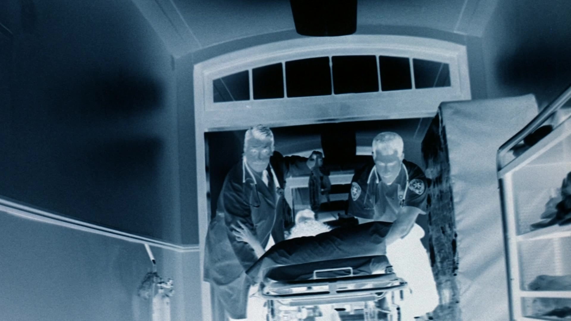 Blade II (2002), wide, 1.78:1 — film still