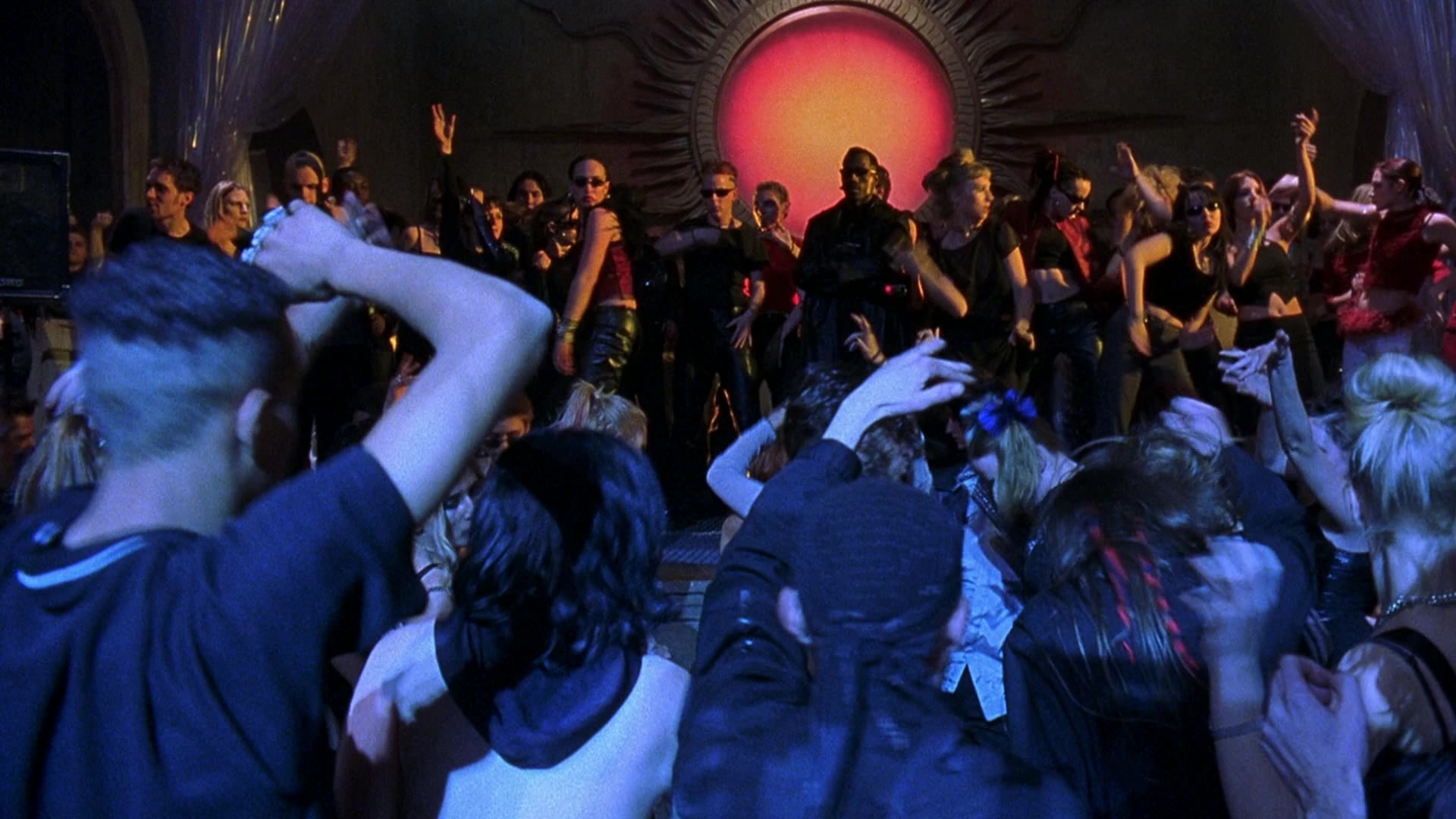 Blade II (2002), wide, 1.78:1 — film still