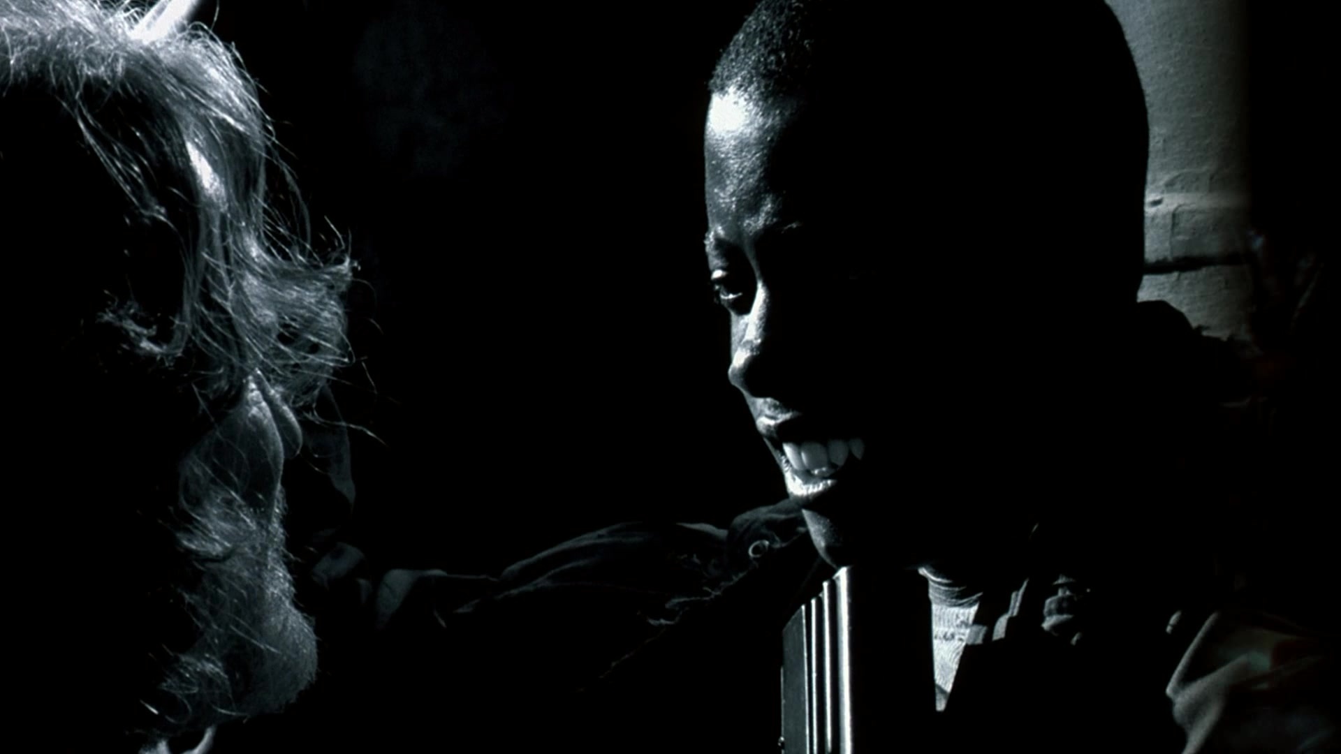 Blade II (2002), wide, 1.78:1 — film still