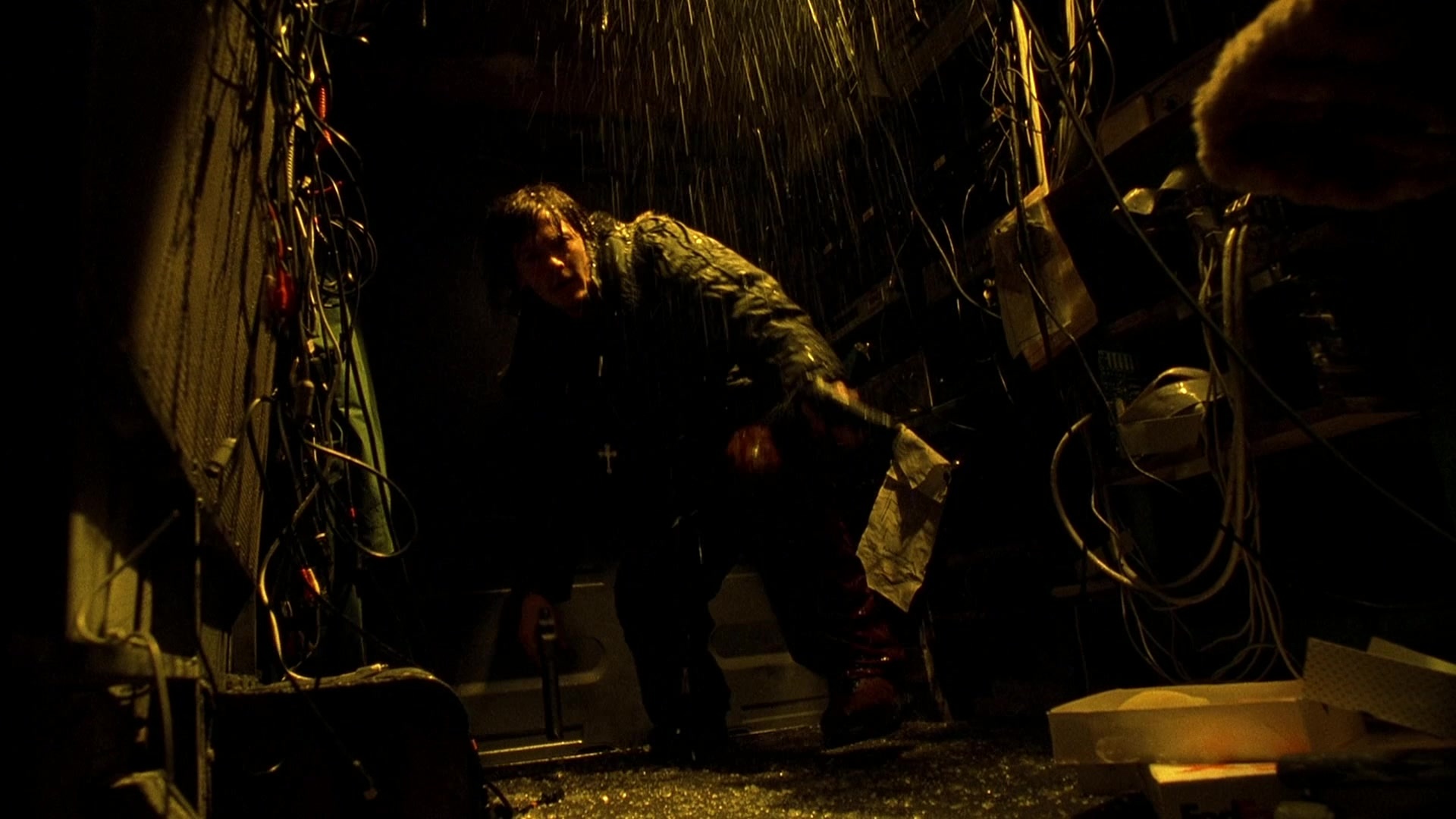 Blade II (2002), wide, 1.78:1 — film still
