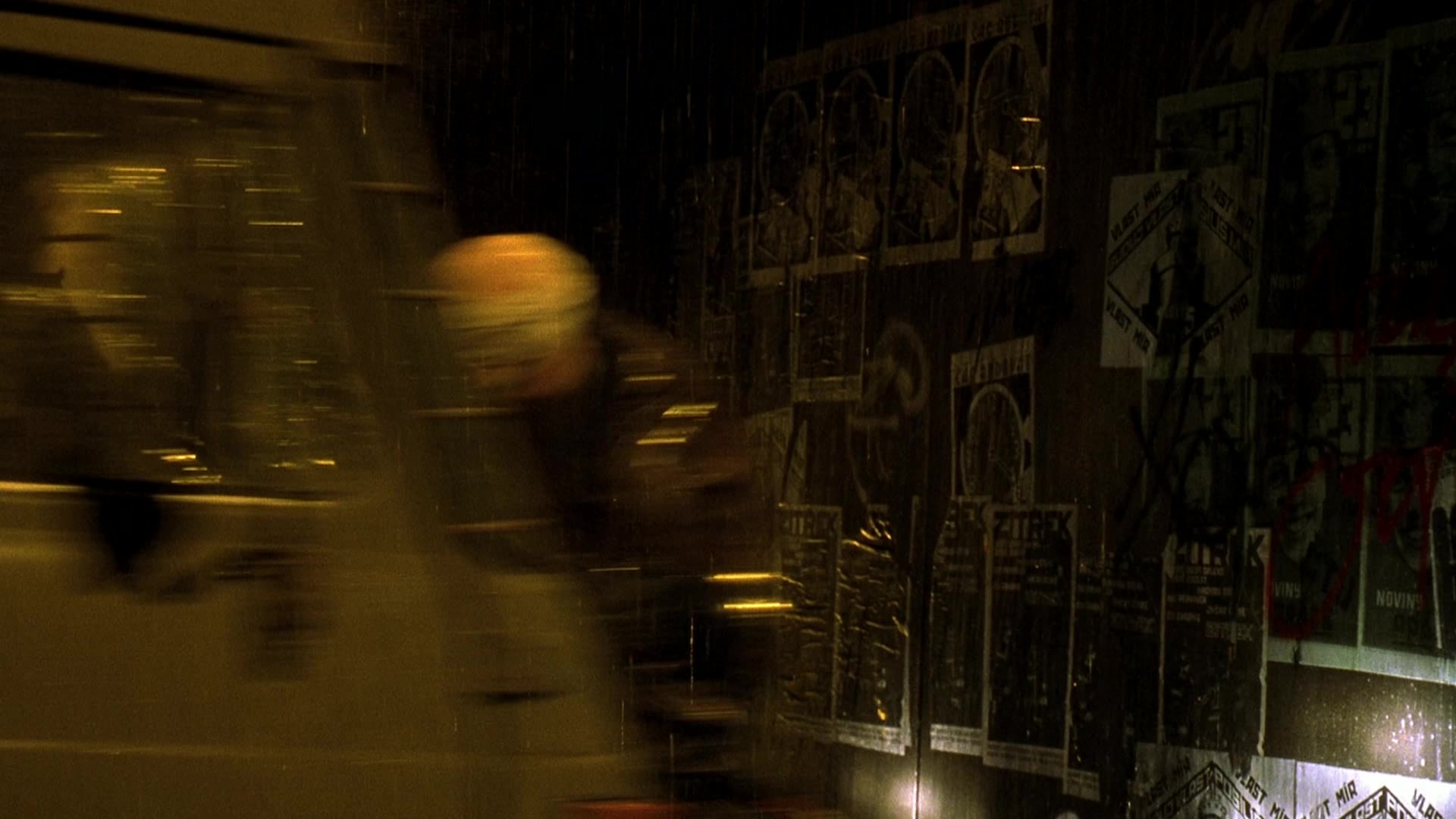 Blade II (2002), unknown, 1.78:1 — film still