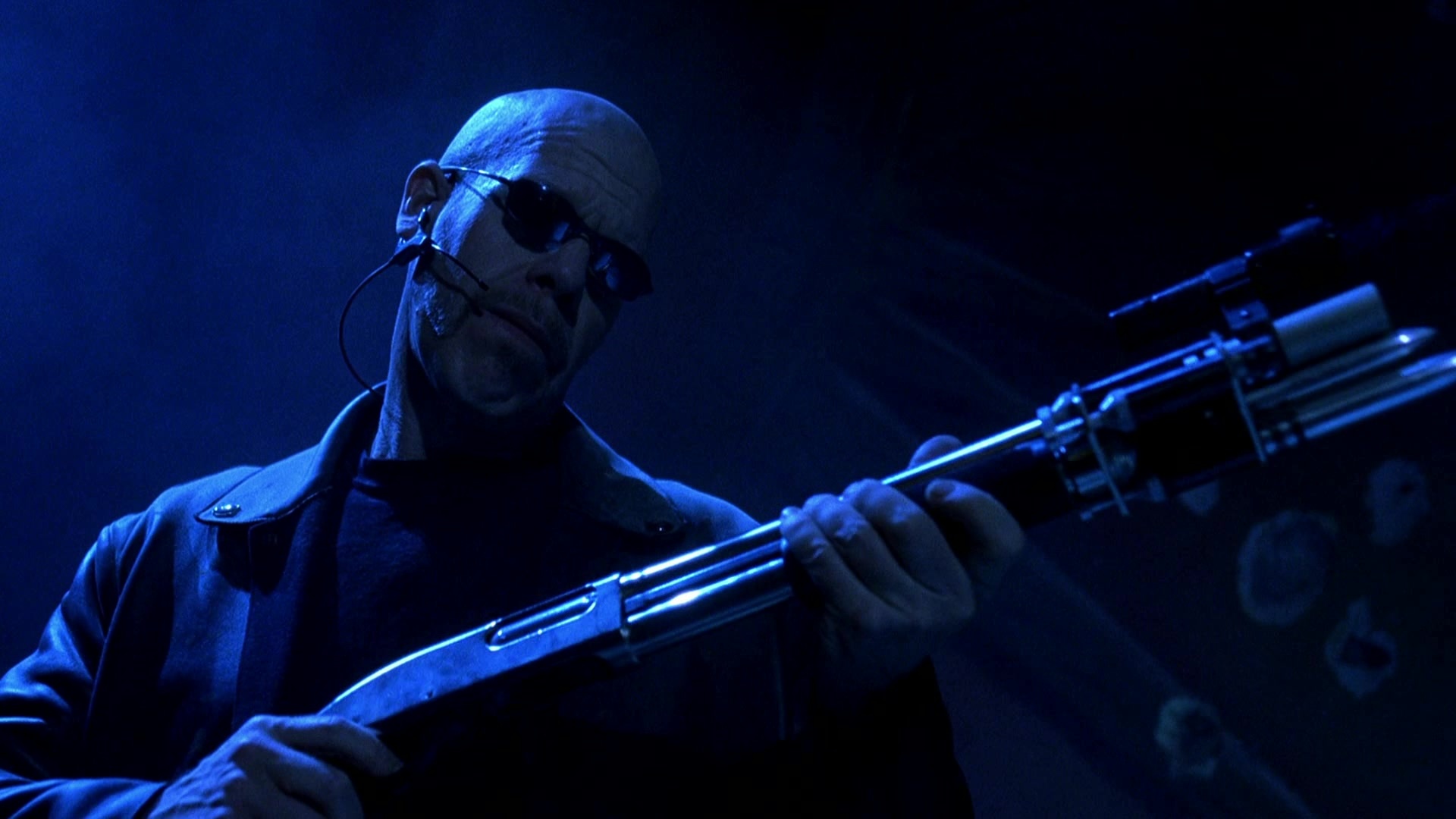 Blade II (2002), wide, 1.78:1 — film still