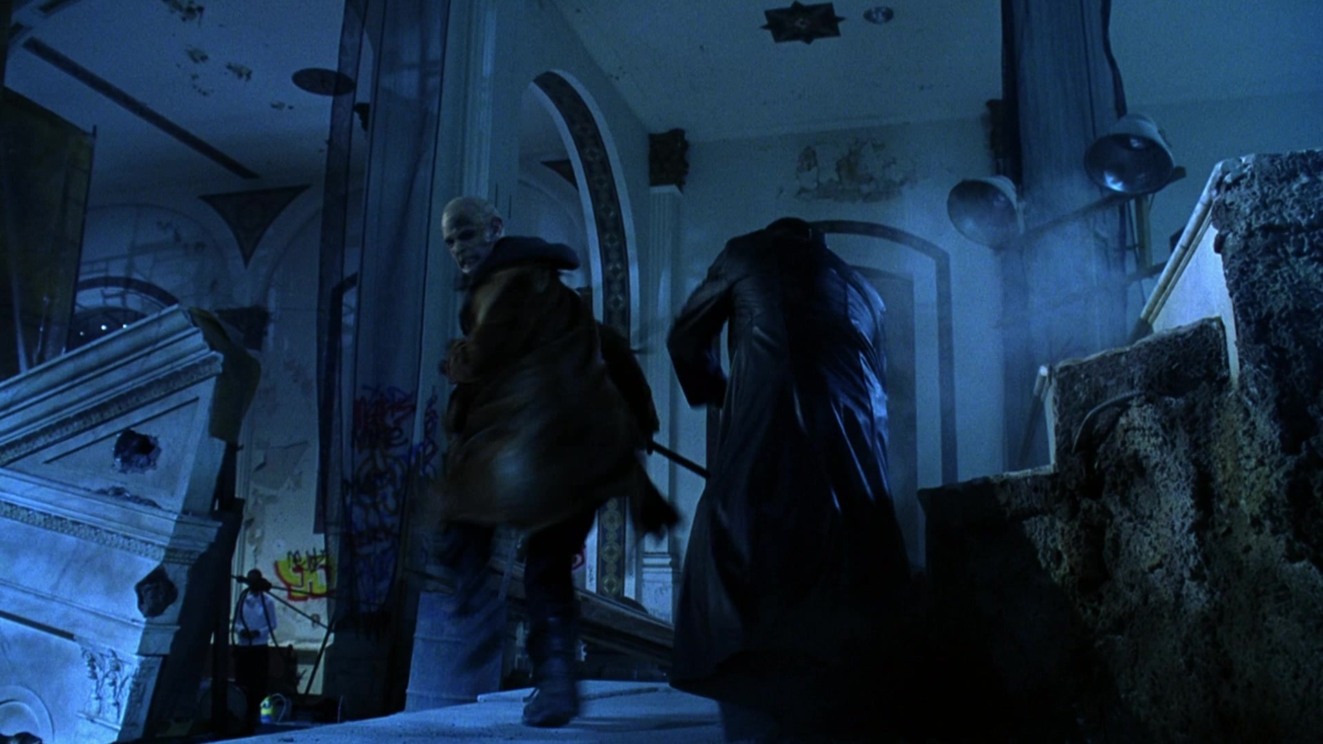 Blade II (2002), wide, 1.78:1 — film still