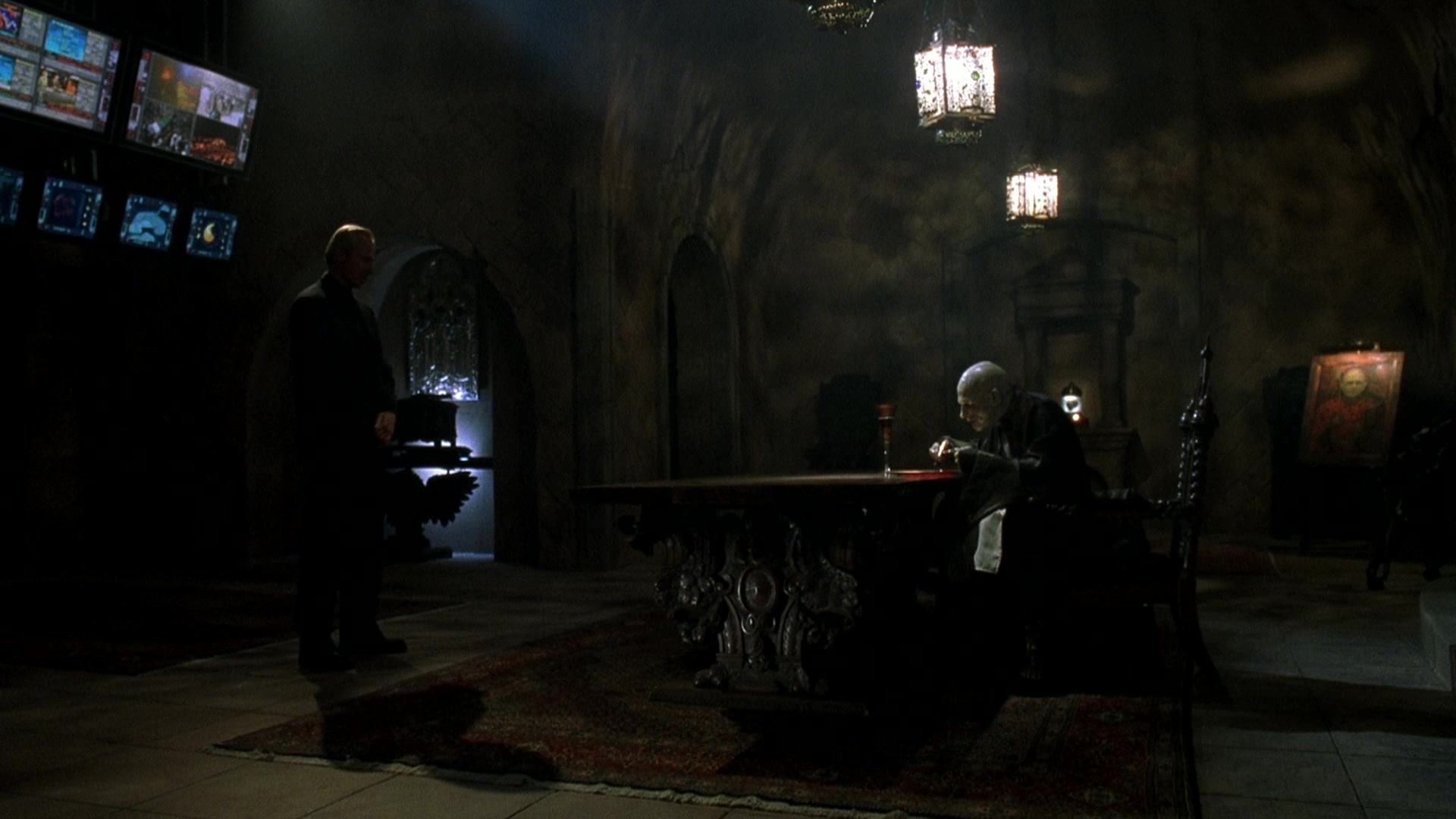Blade II (2002), wide, 1.78:1 — film still