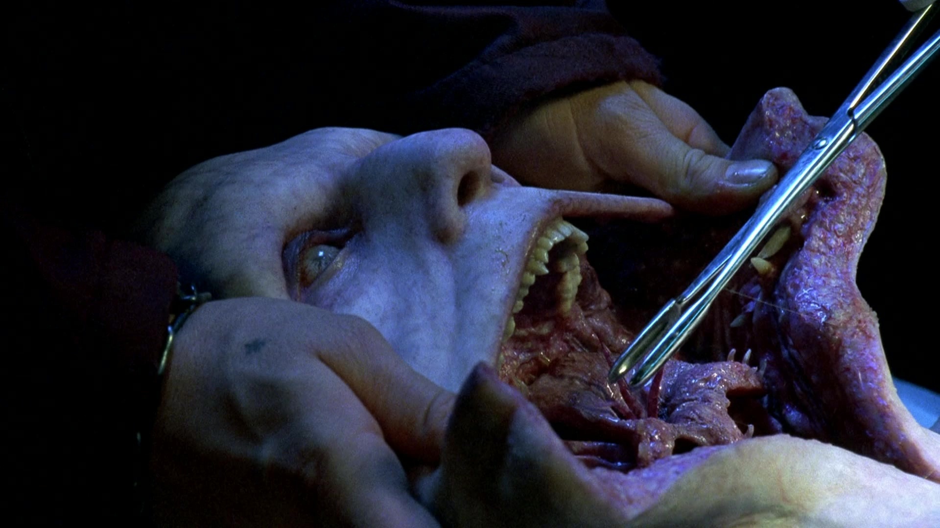 Blade II (2002), close, 1.78:1 — film still