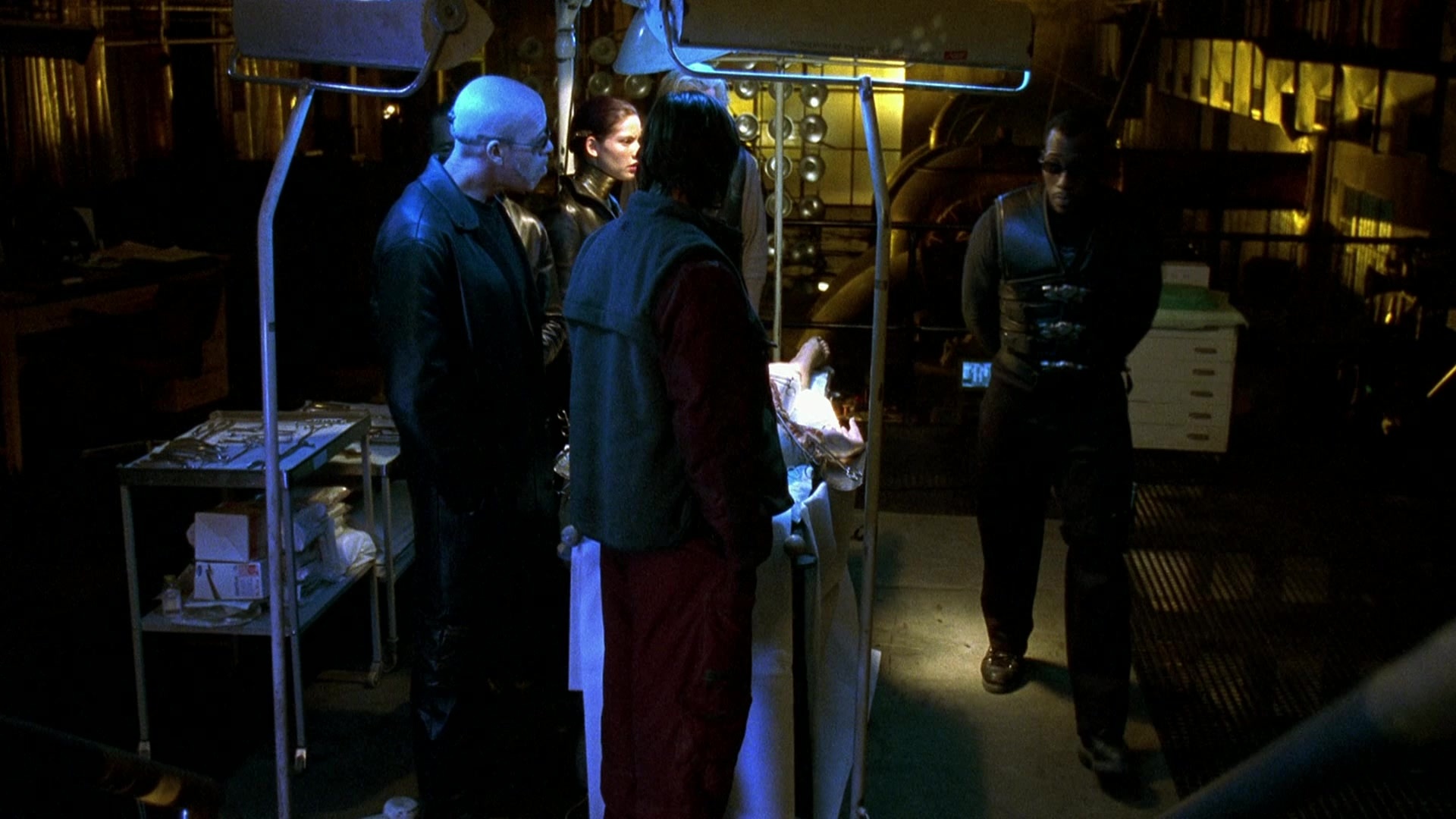 Blade II (2002), wide, 1.78:1 — film still