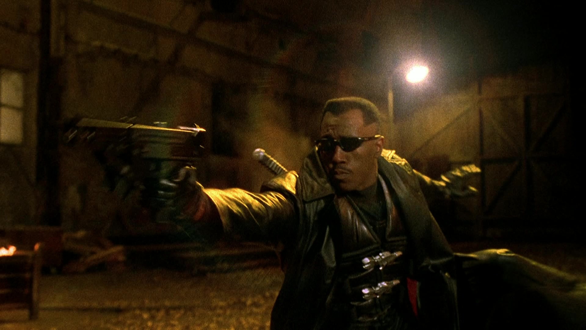 Blade II (2002), wide, 1.78:1 — film still
