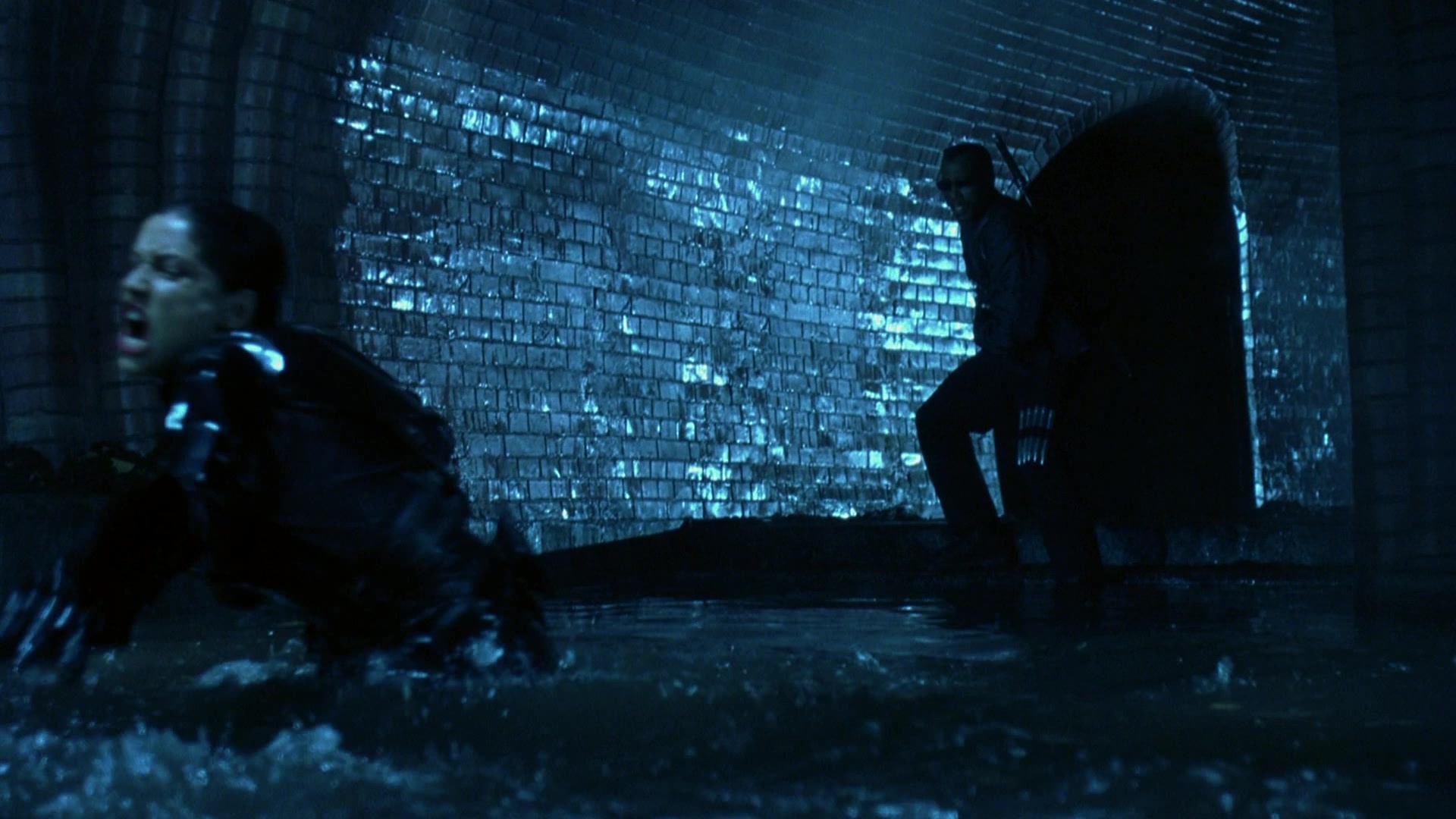 Blade II (2002), wide, 1.78:1 — film still