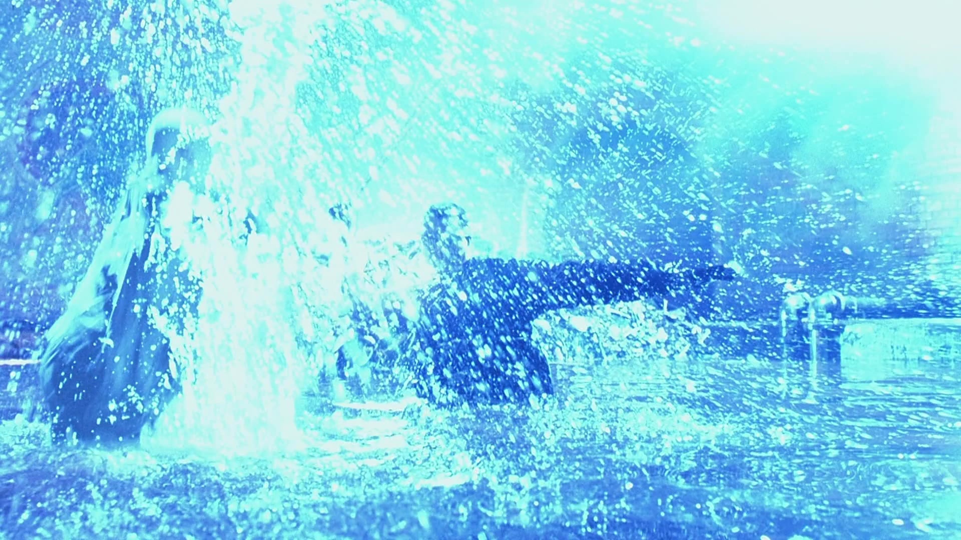 Blade II (2002), wide, 1.78:1 — film still