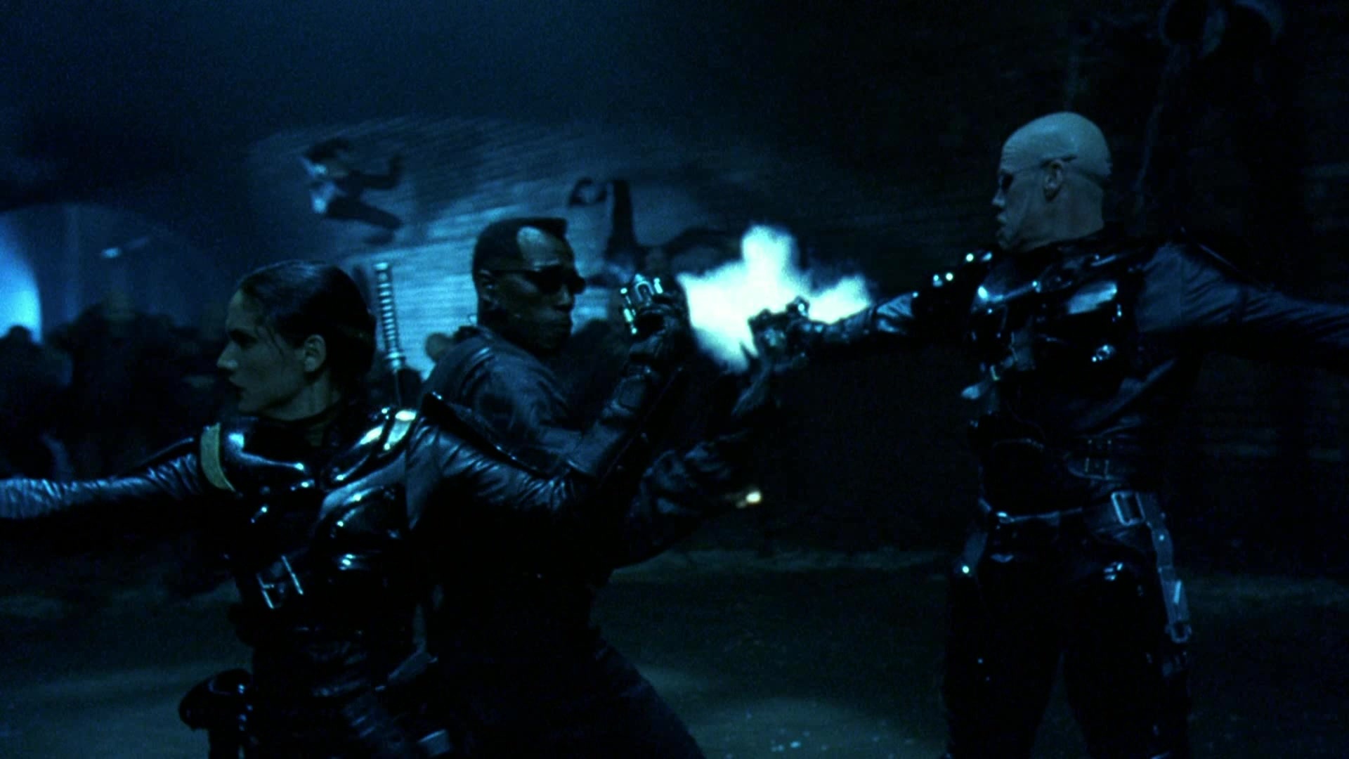 Blade II (2002), wide, 1.78:1 — film still