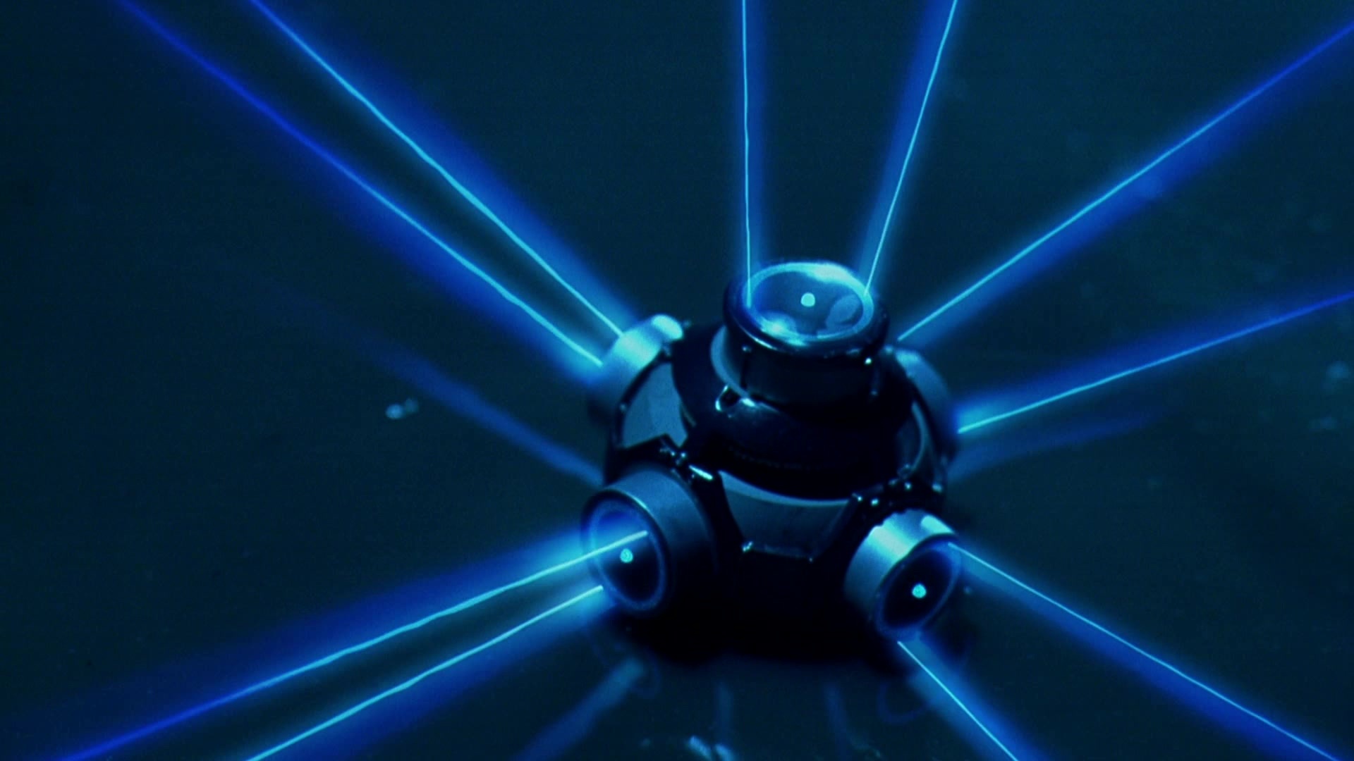 Blade II (2002), wide, 1.78:1 — film still