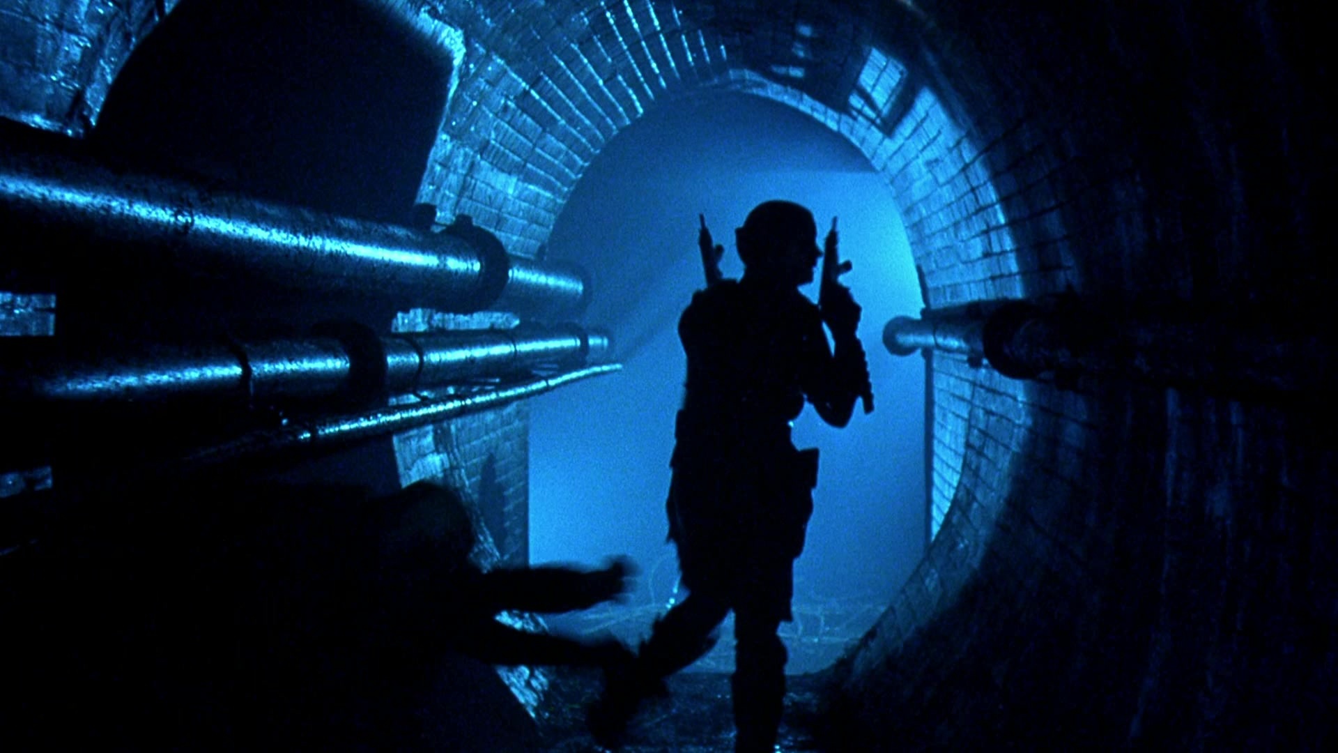 Blade II (2002), wide, 1.78:1 — film still