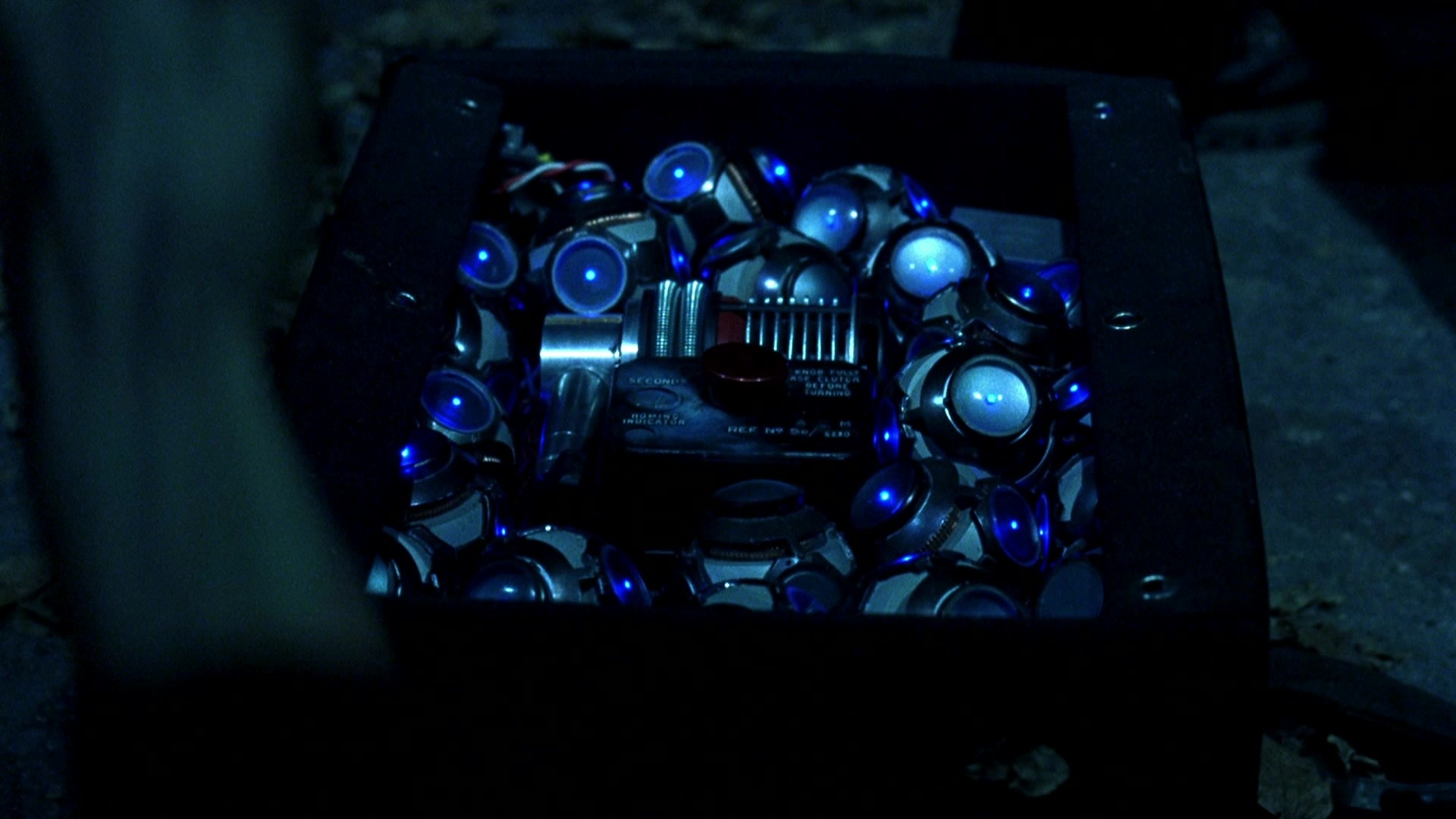 Blade II (2002), wide, 1.78:1 — film still