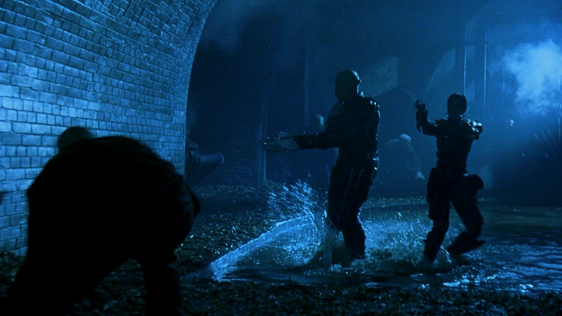 Blade II (2002), unknown, 1.78:1 — film still