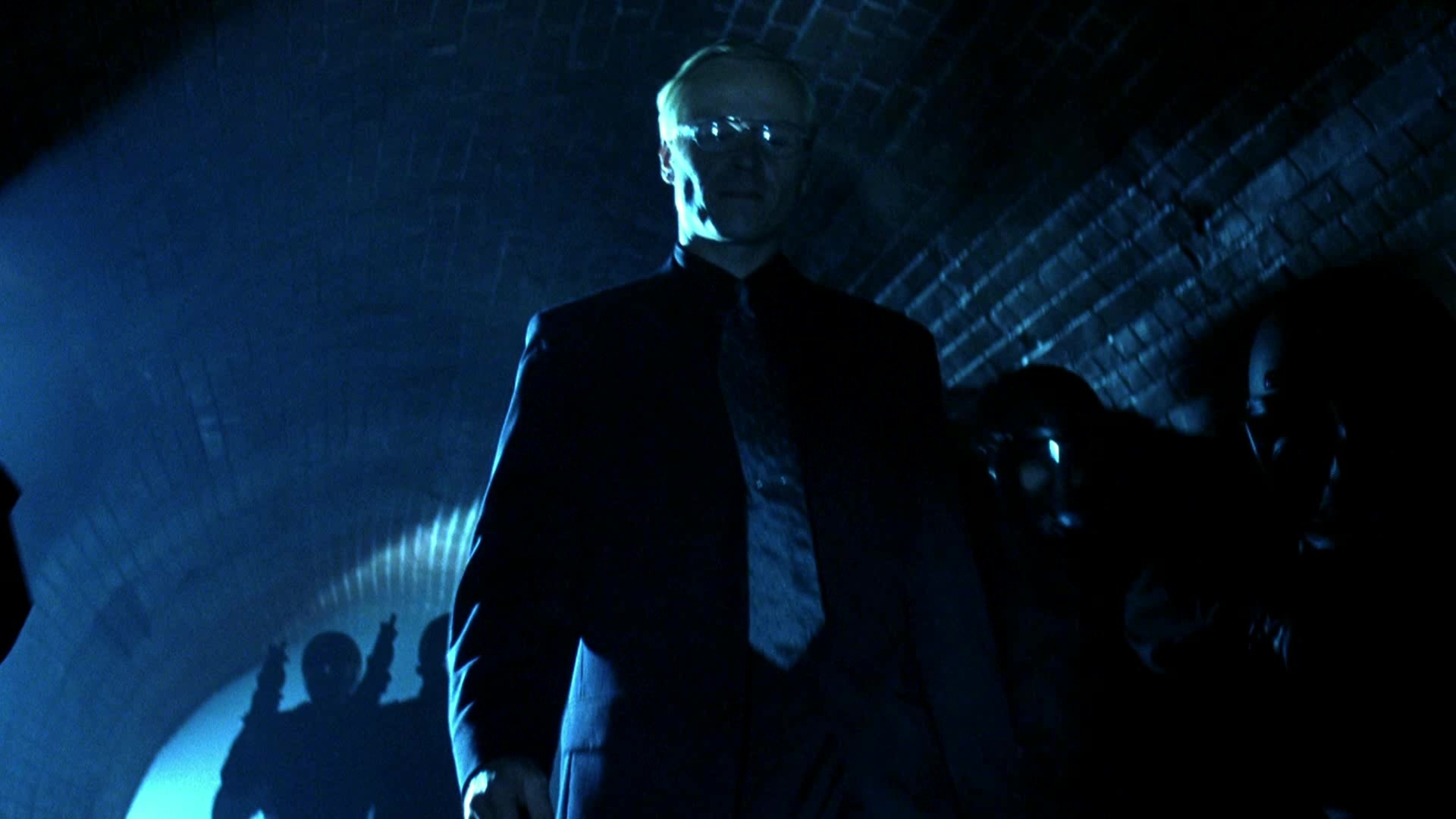 Blade II (2002), wide, 1.78:1 — film still
