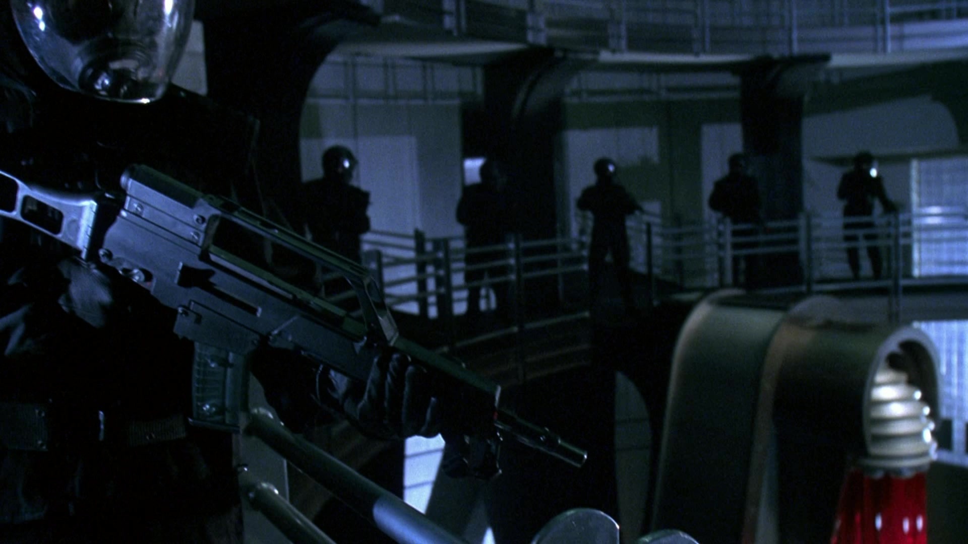 Blade II (2002), wide, 1.78:1 — film still