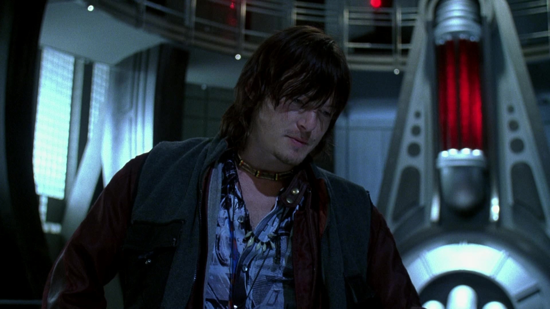 Blade II (2002), wide, 1.78:1 — film still