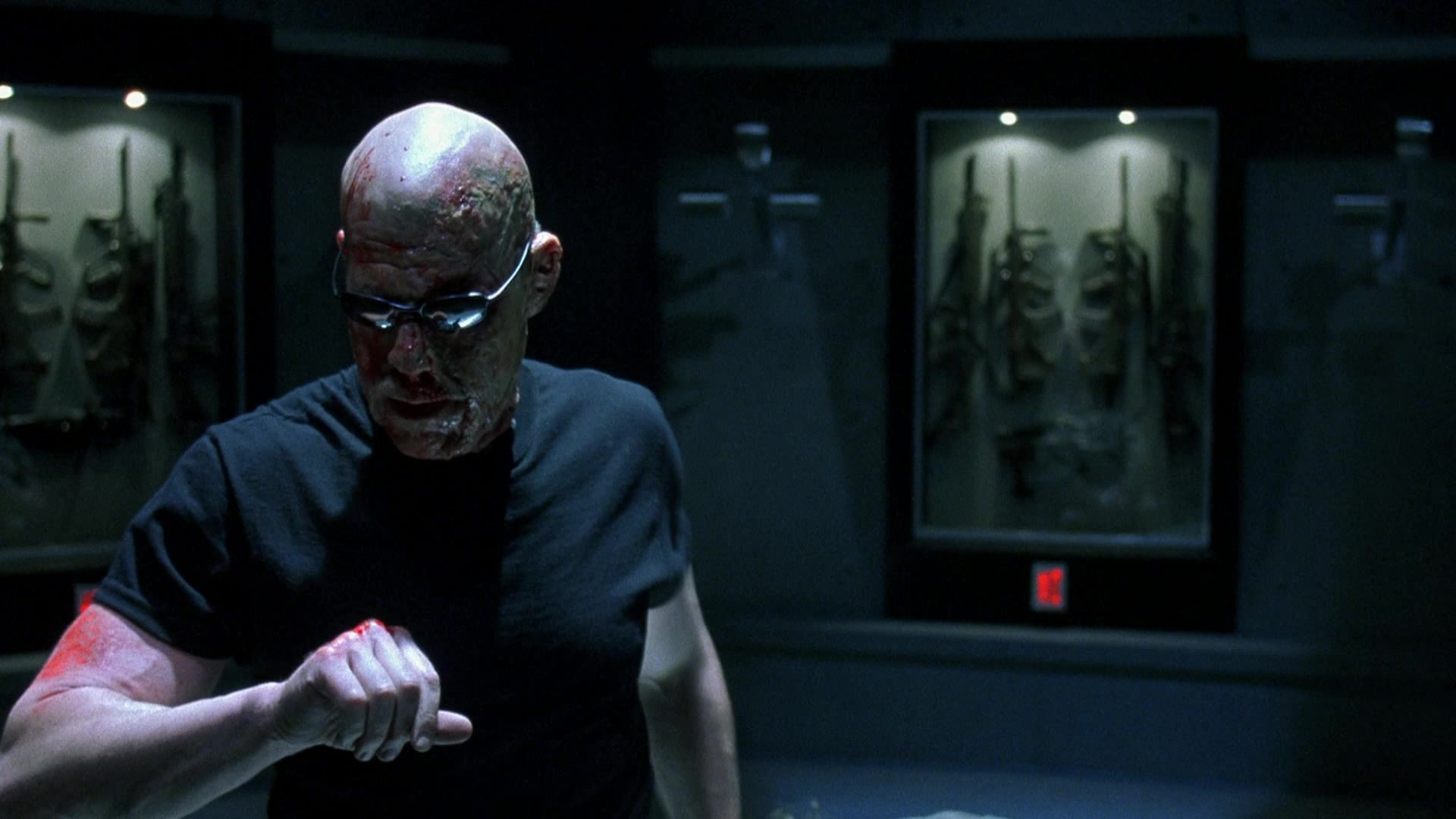 Blade II (2002), wide, 1.78:1 — film still