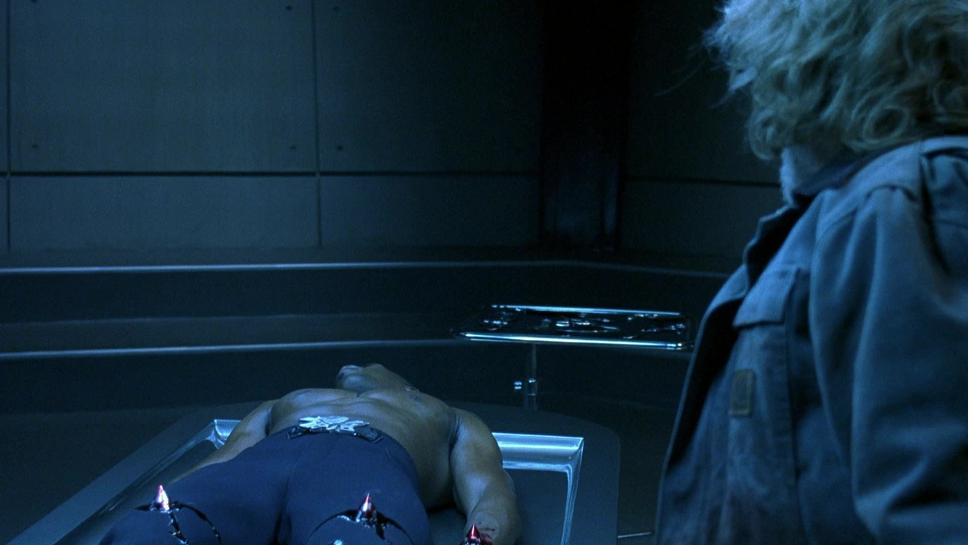 Blade II (2002), wide, 1.78:1 — film still