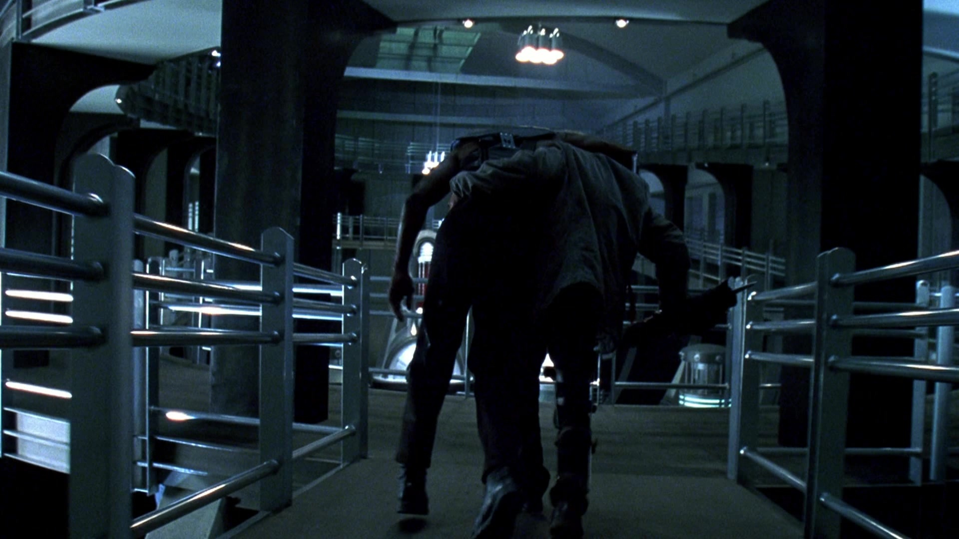 Blade II (2002), wide, 1.78:1 — film still