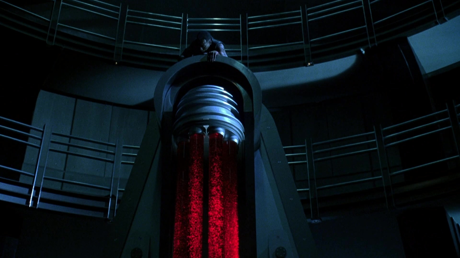 Blade II (2002), wide, 1.78:1 — film still