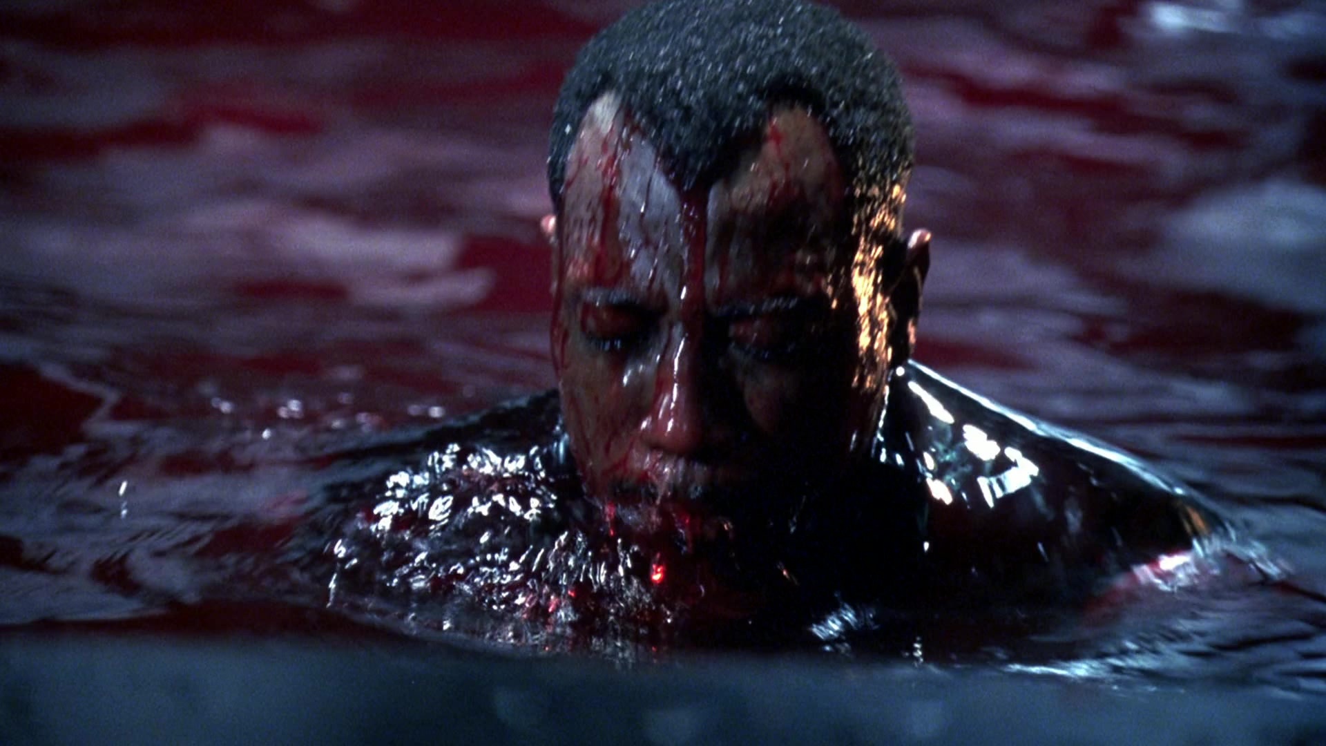 Blade II (2002), wide, 1.78:1 — film still