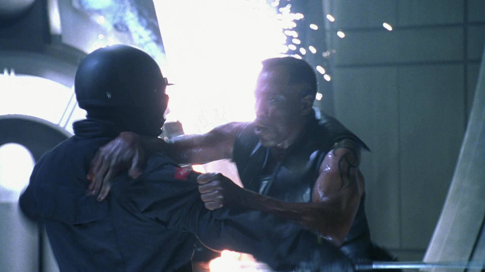 Blade II (2002), wide, 1.78:1 — film still