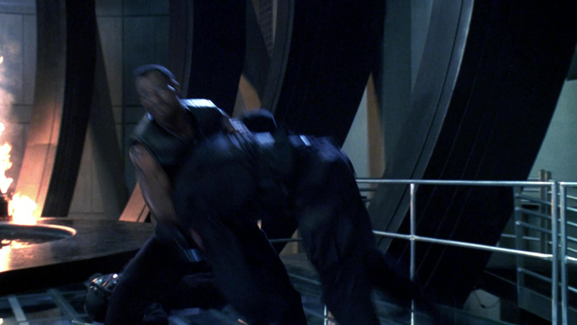 Blade II (2002), wide, 1.78:1 — film still