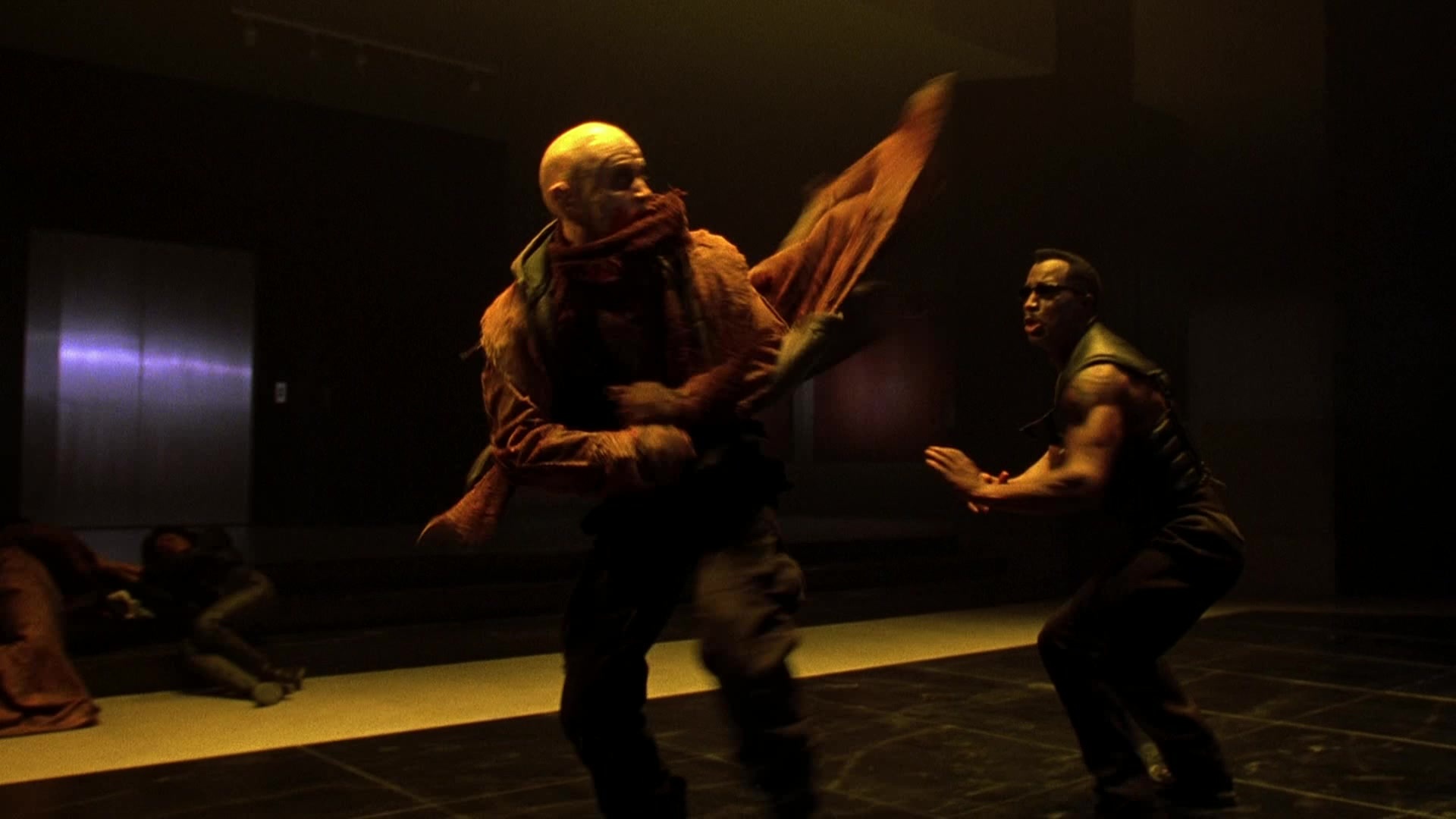 Blade II (2002), wide, 1.78:1 — film still