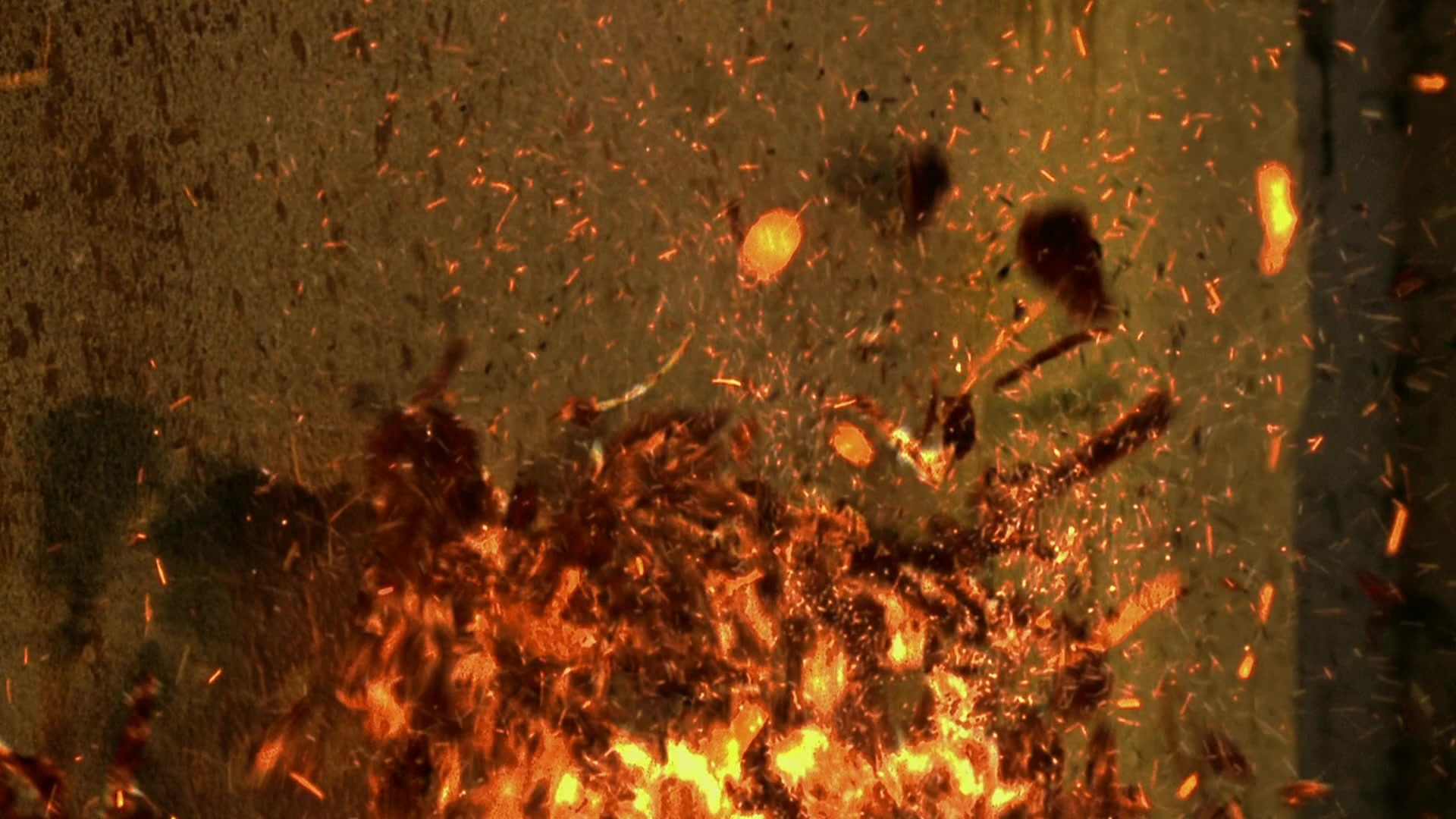 Blade II (2002), wide, 1.78:1 — film still