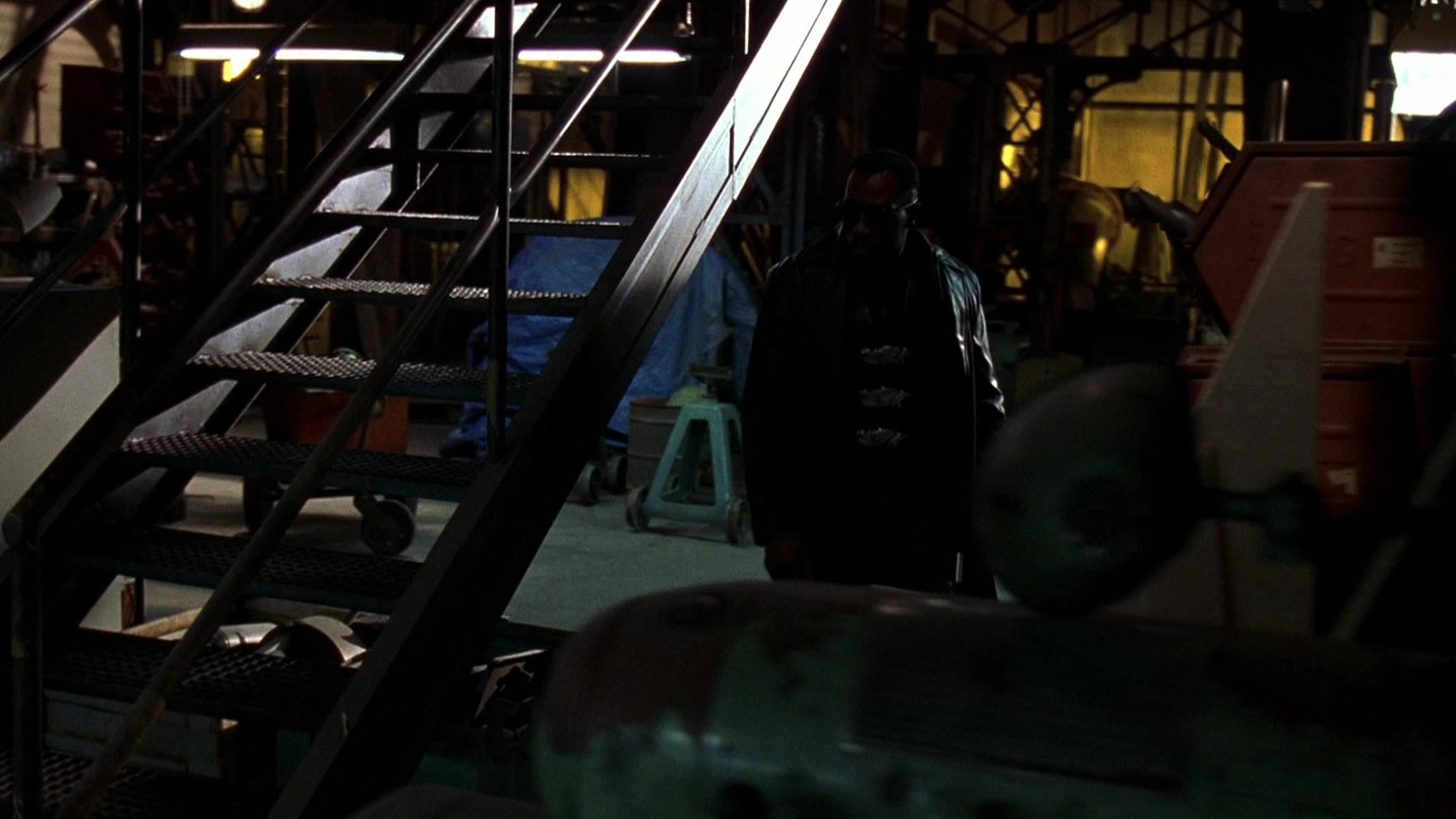 Blade II (2002), wide, 1.78:1 — film still