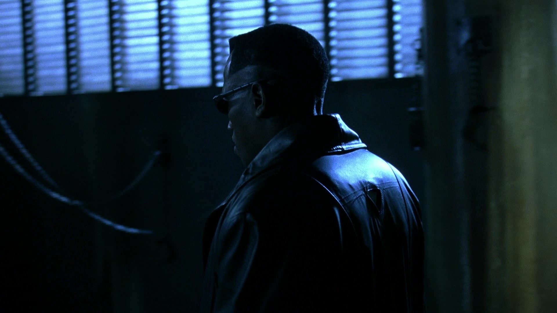 Blade II (2002), wide, 1.78:1 — film still