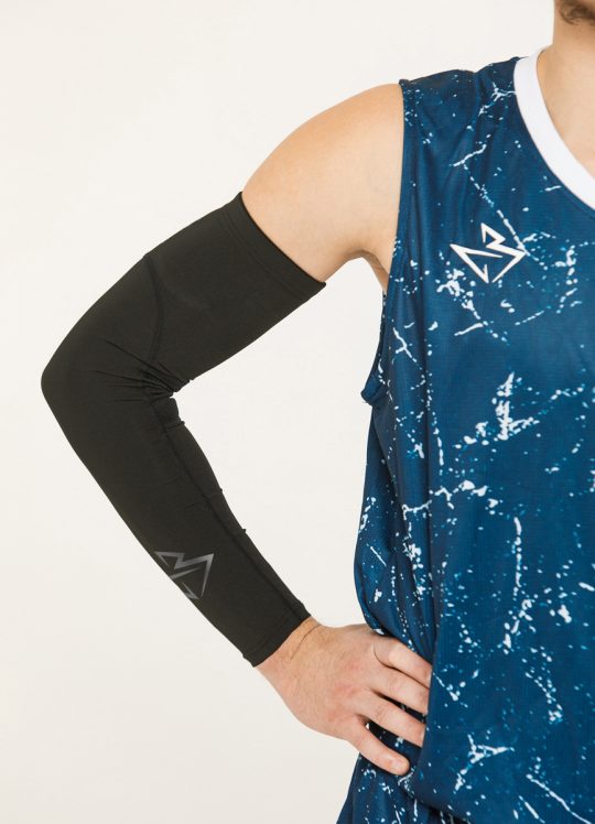 Рукав компрессионный черный 2.0