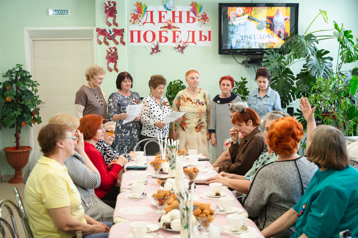 131209-0929-M-4k.jpg
