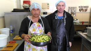 "Салат из свежих овощей!"